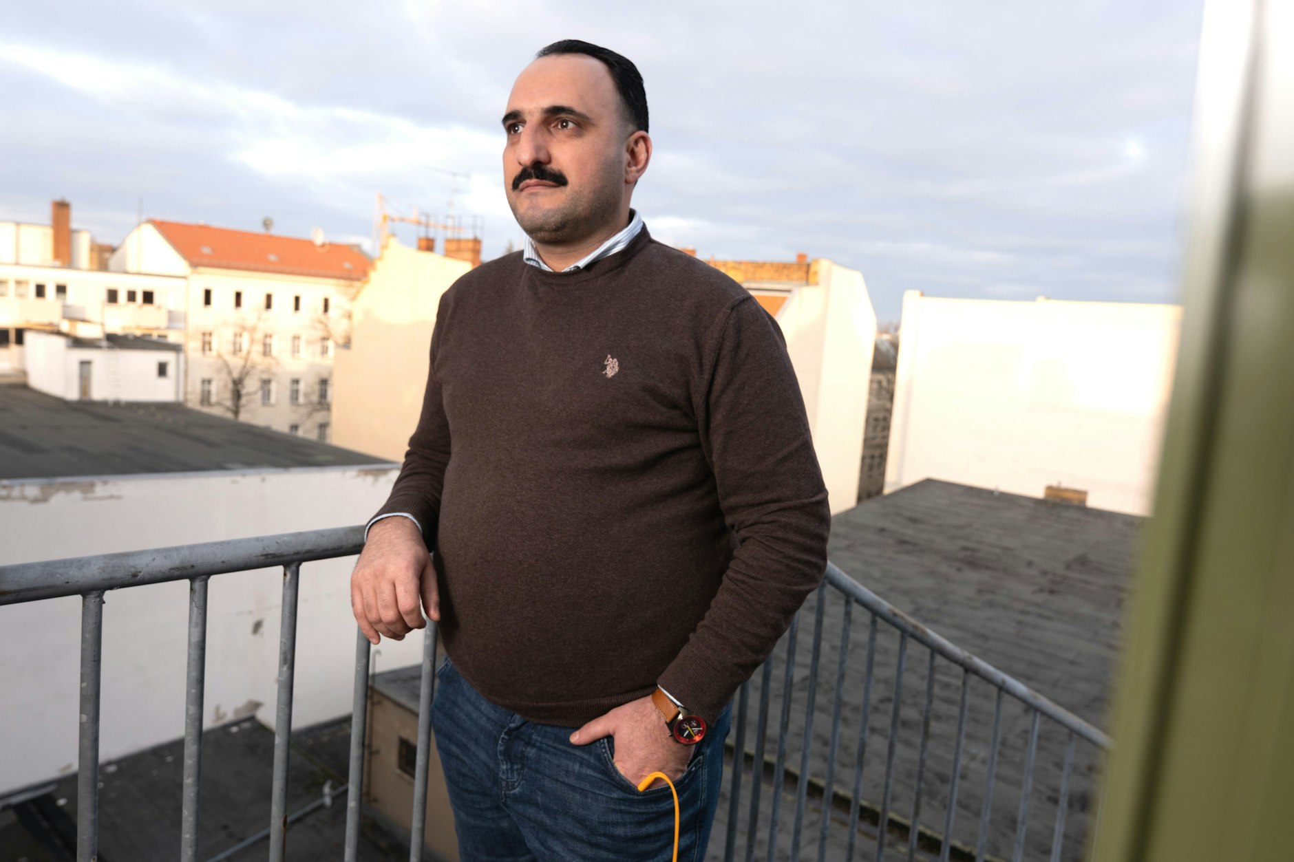 Hudhaifa Al-Mashhadani, Leiter der Deutsch-Arabischen Sprachschule in Neukölln. Er setzt sich für muslimisch-jüdische Verständigung ein.