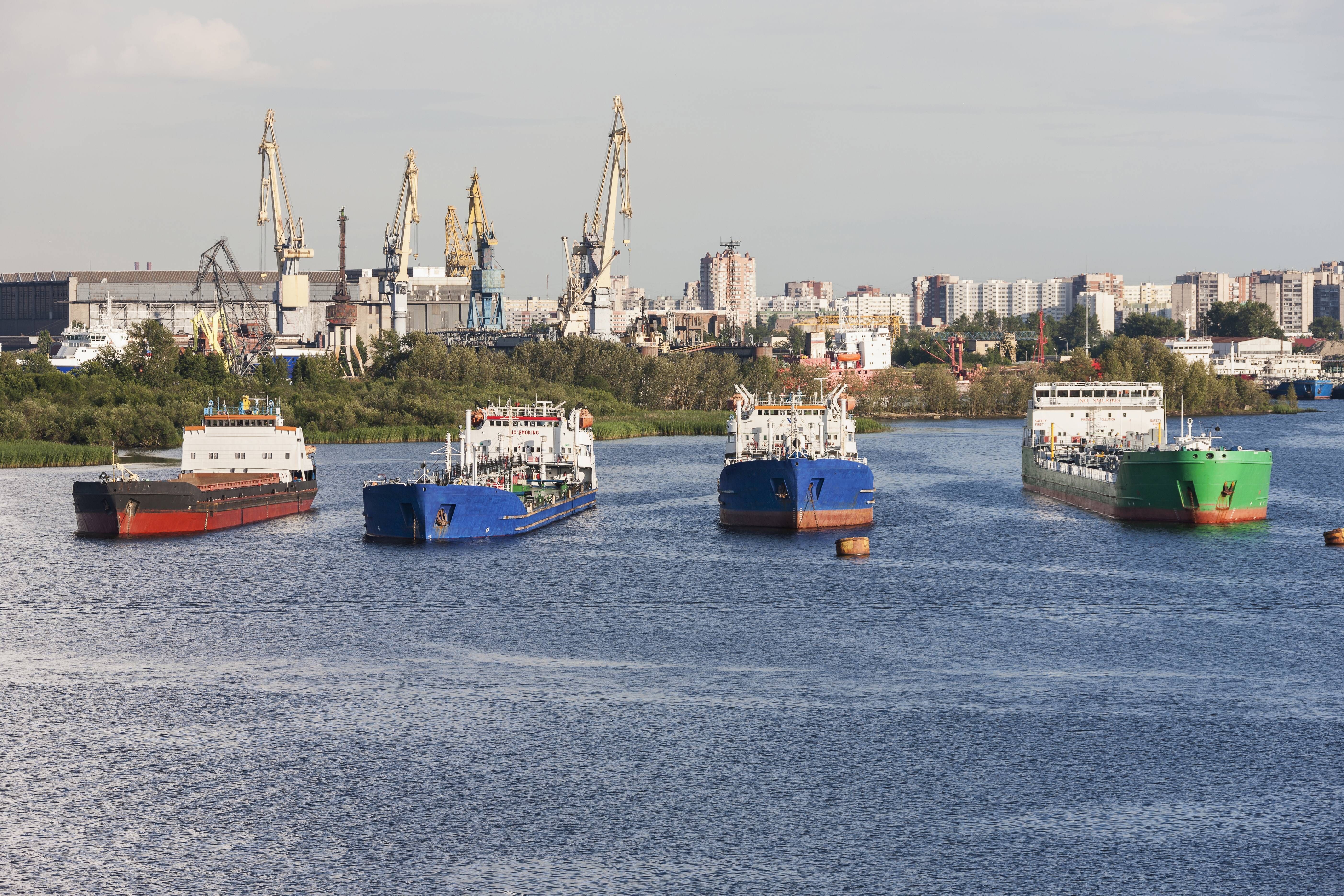 Nach ukrainischen Drohnenangriffen: Russlands Ölexporte brechen auf neuen Tiefstand ein