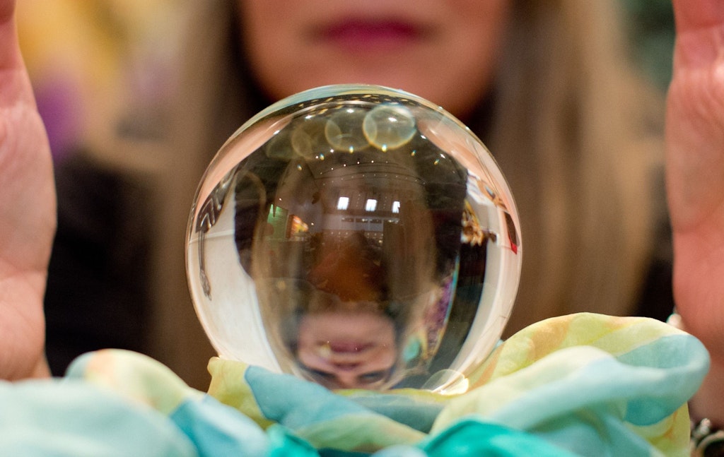 So-krass-blamierten-sich-Wahrsager-und-Hellseher-2025