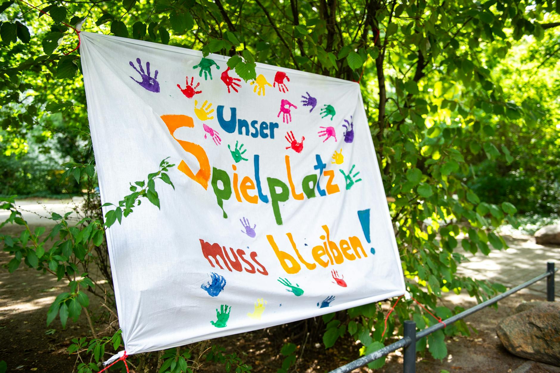 Seit über zwei Jahren kann der Spielplatz in den Höfen nicht genutzt werden.