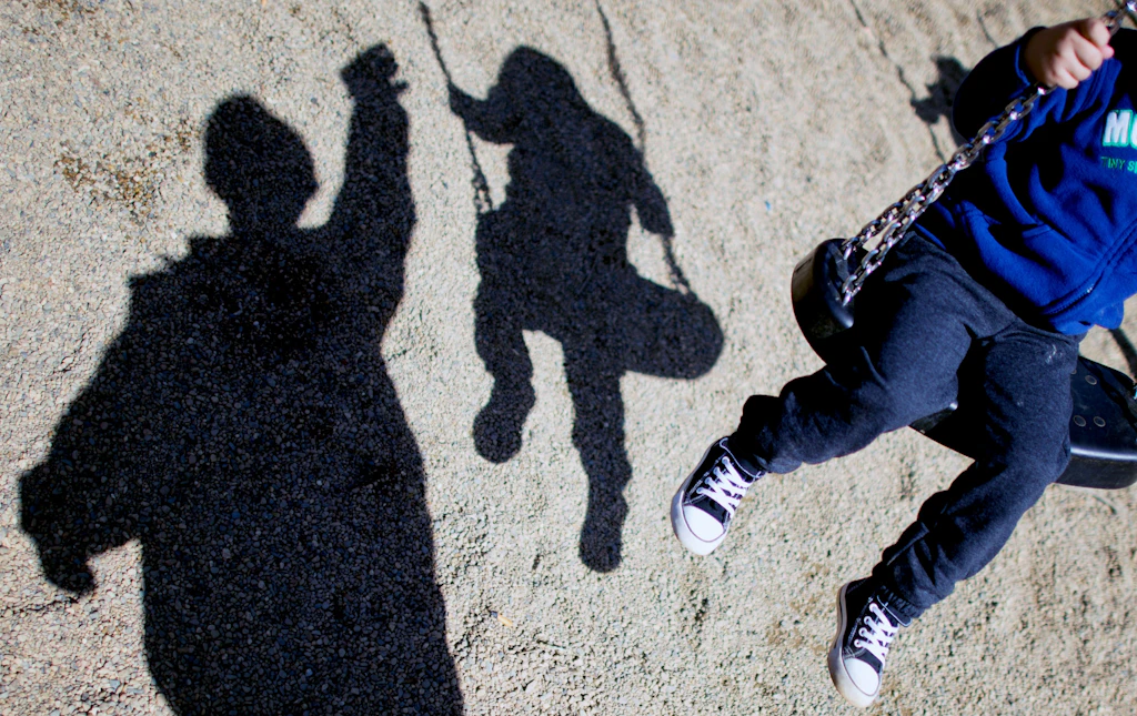 Bund verschärft Recht zur Adoption – gegen Scheinvaterschaft und Sozialbetrug