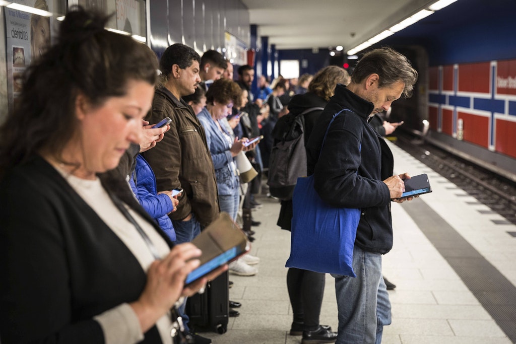 Funkl-cher-im-Berliner-U-Bahn-Netz-Wo-das-Gratis-WLAN-streikt-