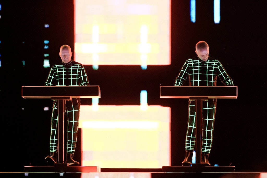Kraftwerk in Berlin: Multimedia-Spektakel der Mensch-Maschinen