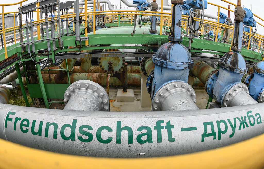 Nach US-Sanktionen: Merz-Regierung plant radikalen Rosneft-Umbau für Schwedt