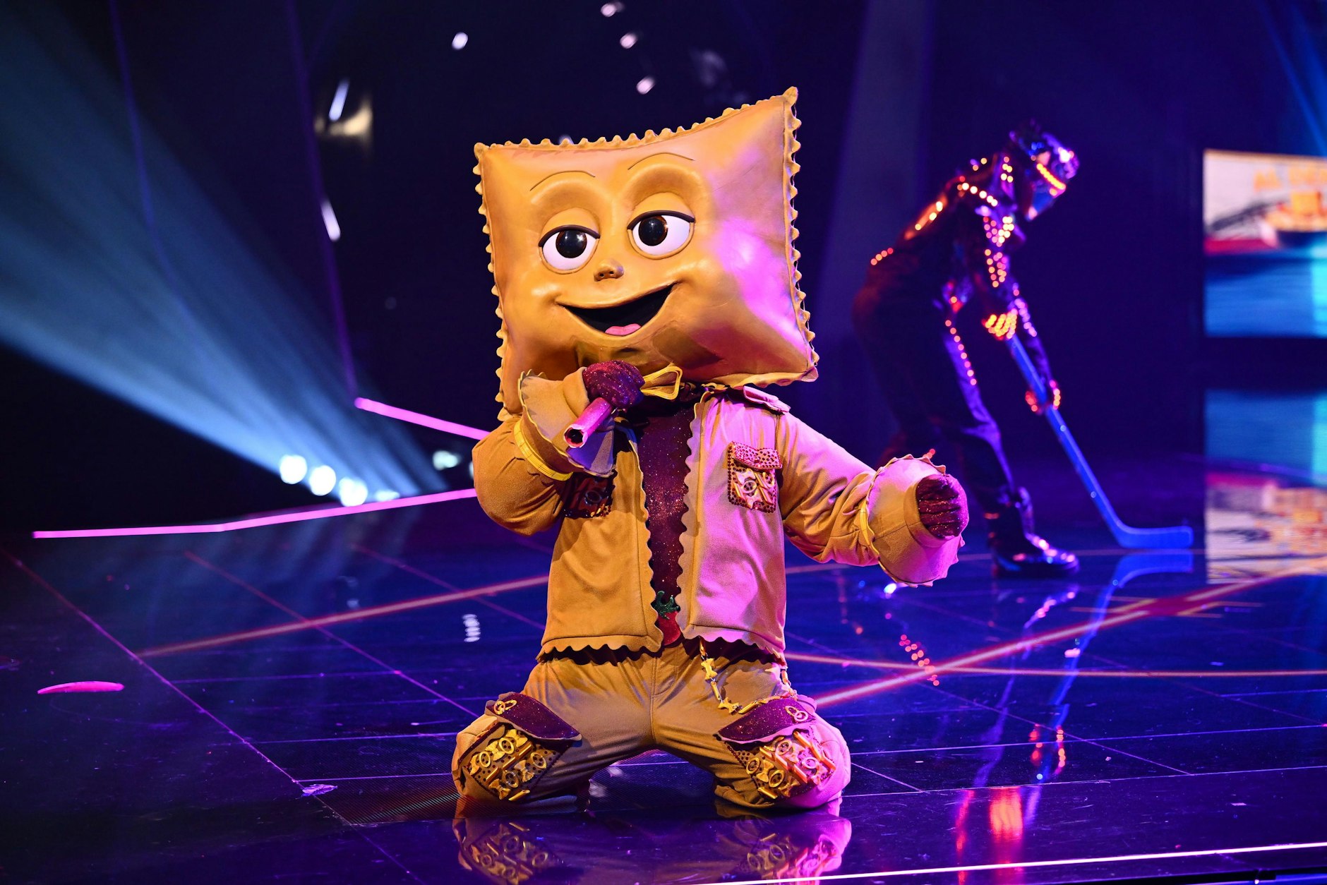 Rund 90 Prozent der Zuschauer glauben, dass Pietro Lombardi unter der Maske des Ravioli bei „Masked Singer“ steckt.