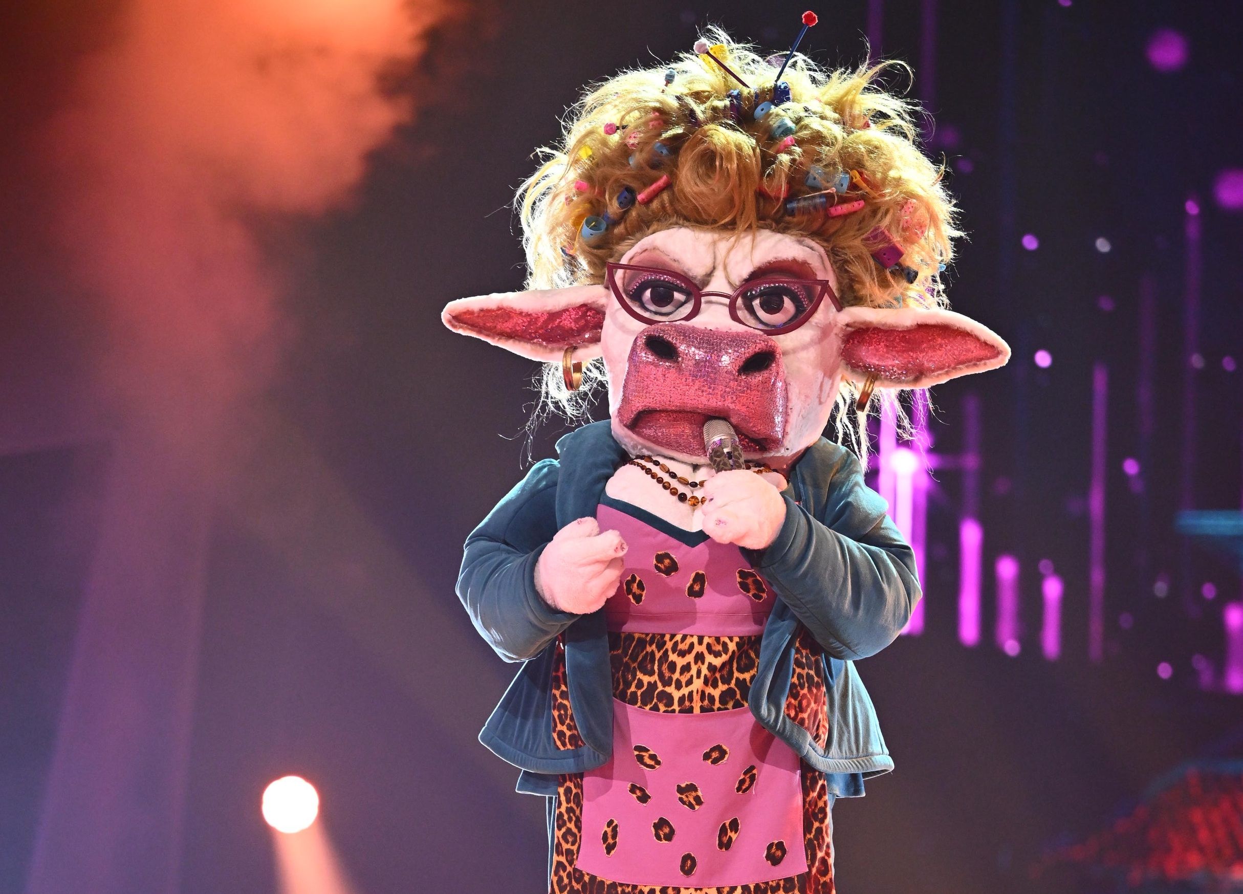 Image - Muuhnika bei „Masked Singer“: Alle Hinweise! SIE ist die Kuh