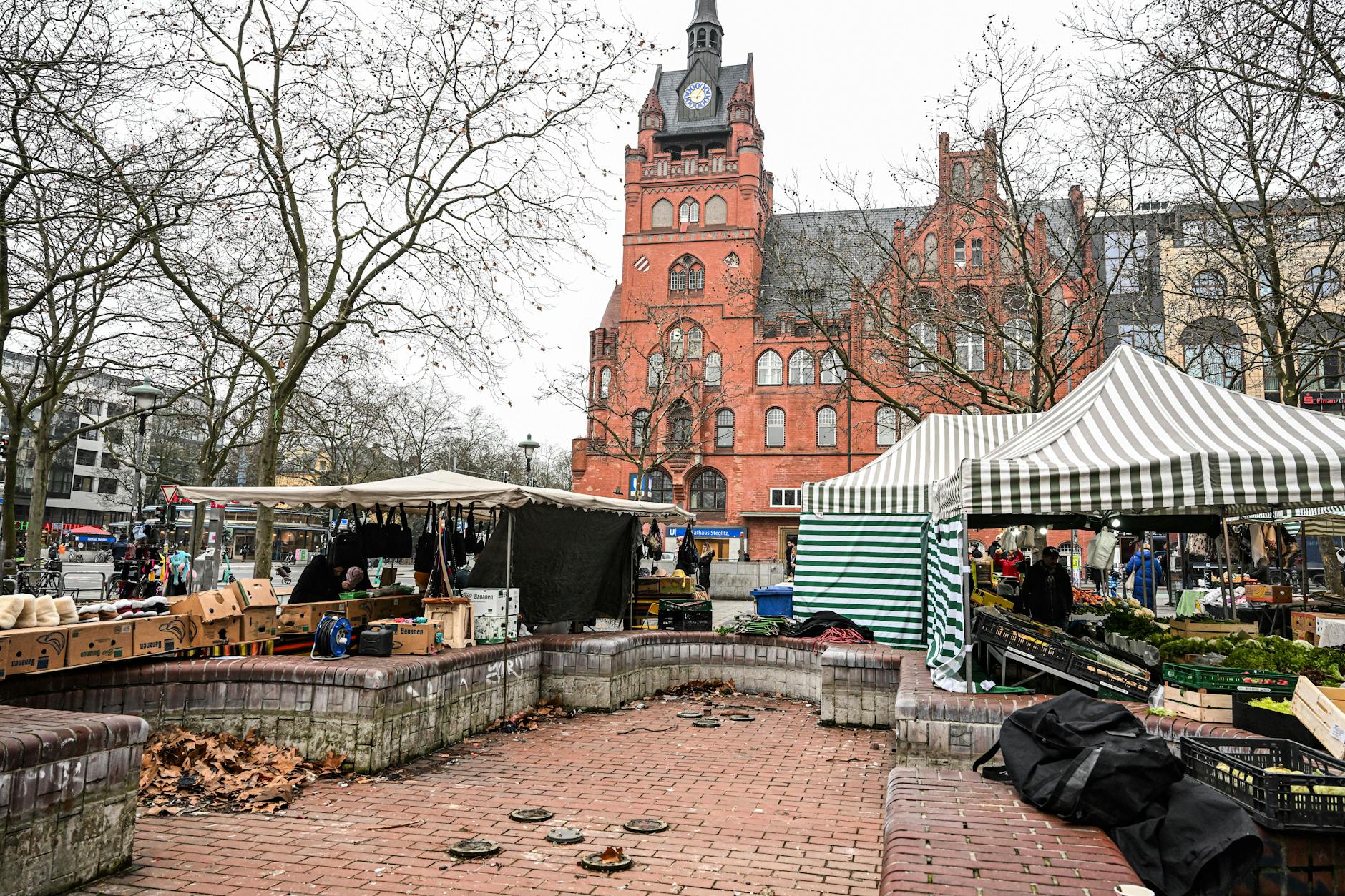 Der Hermann-Ehlers-Platz wird endlich umgestaltet.