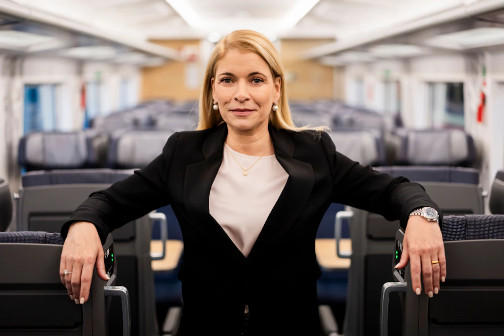 Hälfte der Stellen im Management gestrichen: Neue Bahn-Chefin Evelyn Palla baut Konzern um