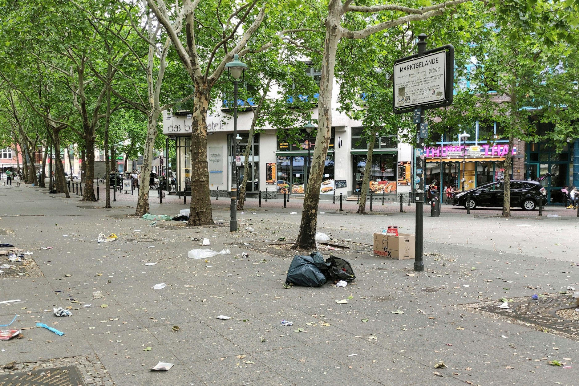 Der Hermann-Ehlers-Platz nahe Schloss Steglitz hat eine Aufhübschung dringend nötig.