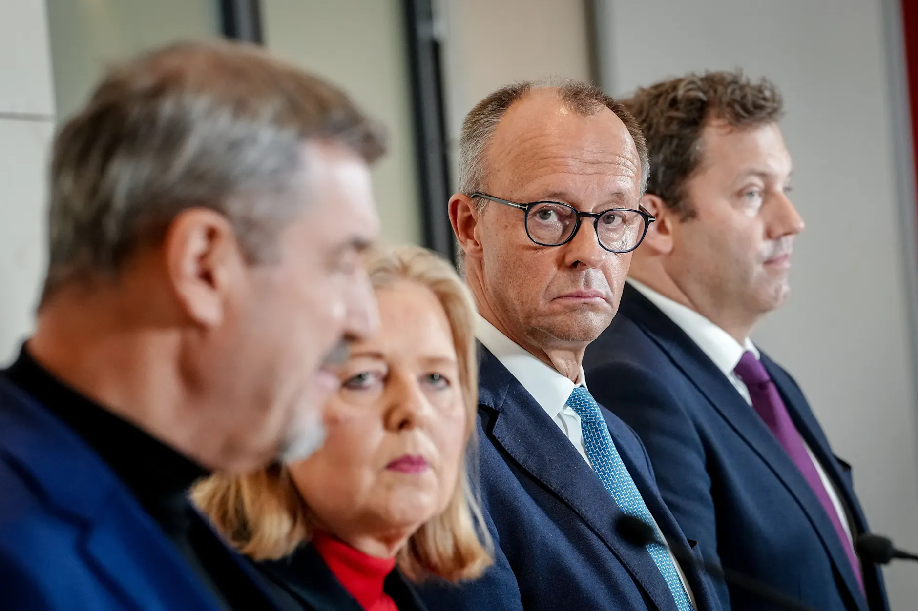 Markus Söder (CSU), Bärbel Bas (SPD), Friedrich Merz (CDU) und Lars Klingbeil (SPD): Die Koalitionäre öffnen das „Fenster für Reformen“.