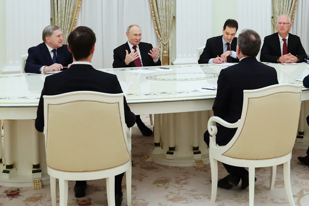Wladimir Putin Anfang Dezember im Gespräch mit Steve Witkoff und Jared Kushner im Kreml