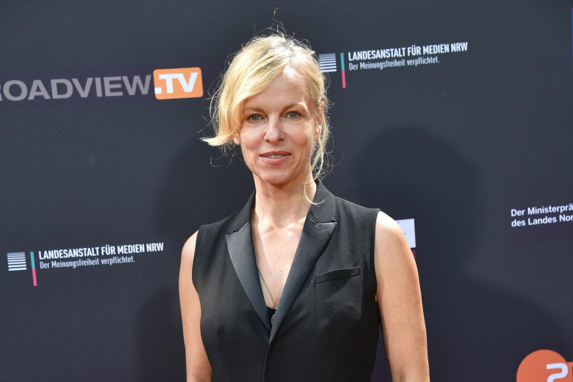 Die Moderatorin Bettina Rust spricht ehrlich über ihre Gefühle bezüglich Berlin.