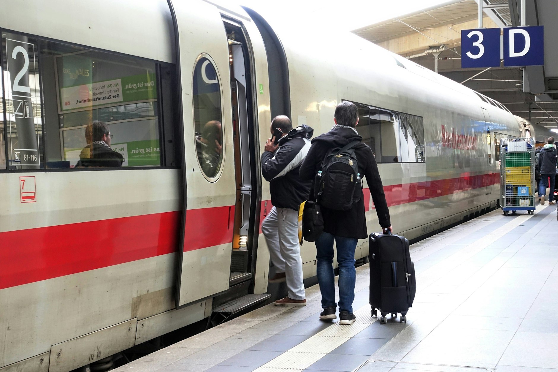 Auch auf ICE-Strecken sind ab dem 14. Dezember viele Änderungen geplant.