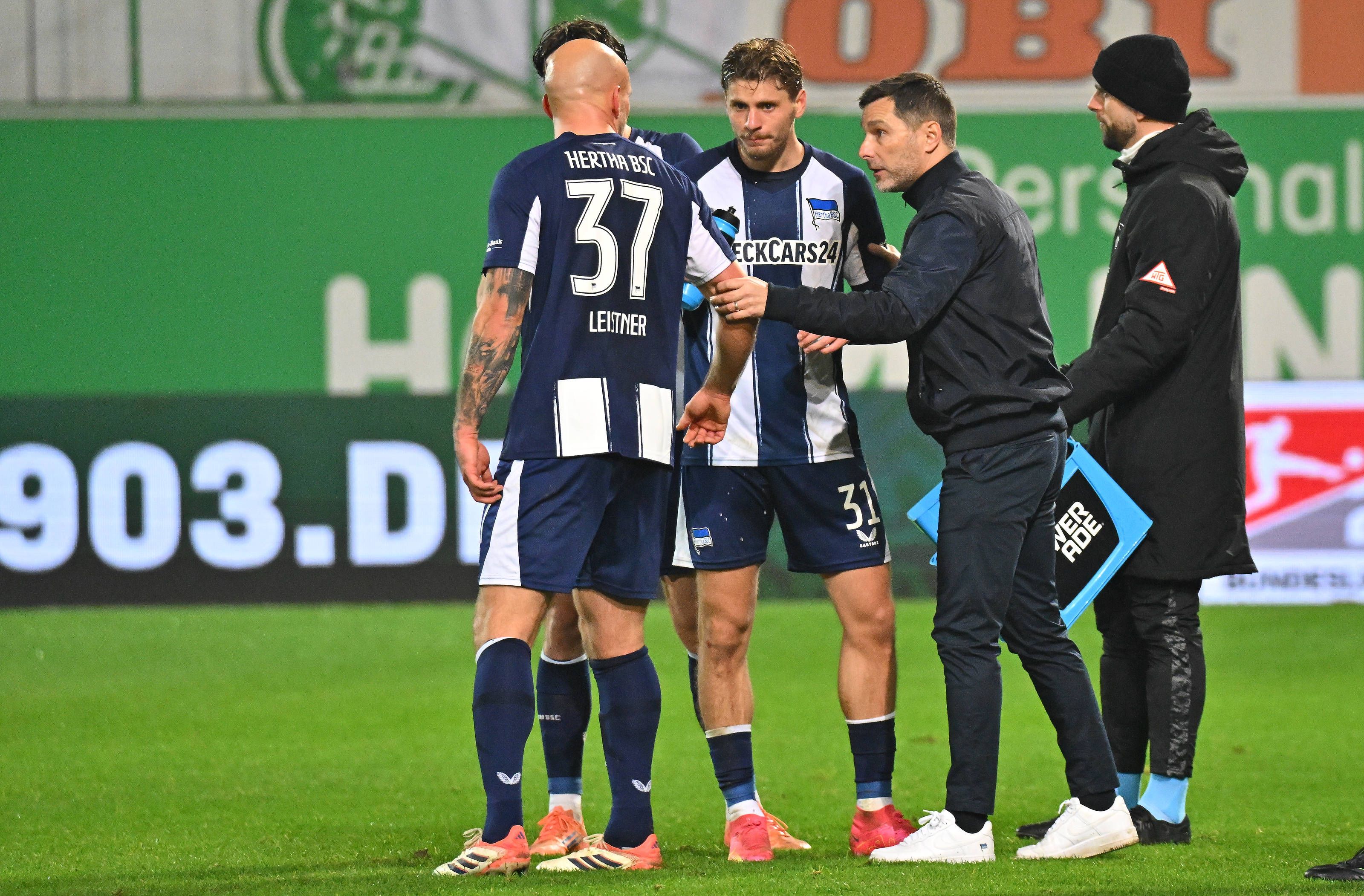 5 Gegentore in 2 Spielen: Jetzt greift Hertha-Coach Leitl durch