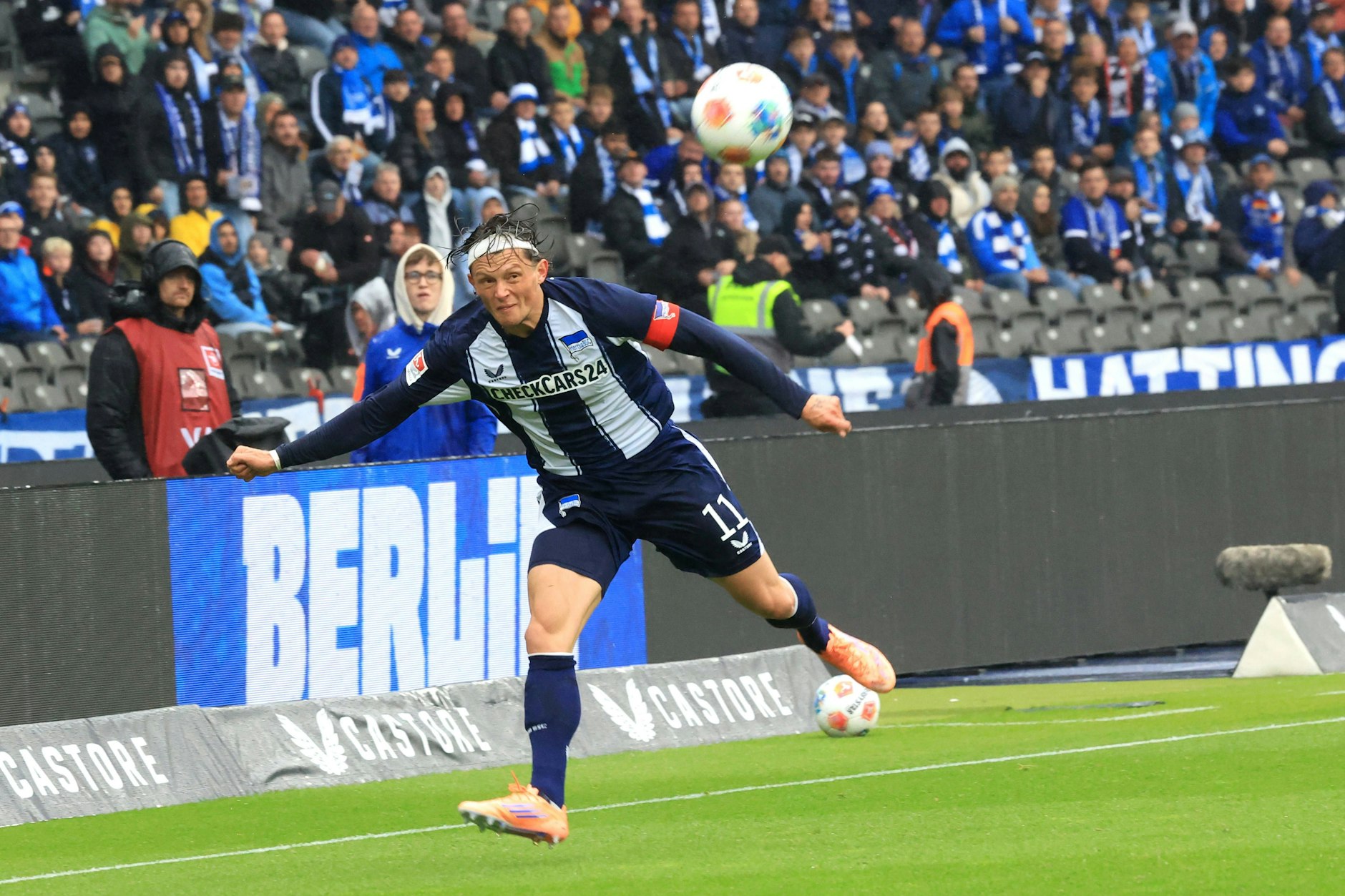 Im Oktober traf Fabian Reese bei Herthas 2:1-Heimsieg gegen Preußen Münster mit einem 40-Meter-Schuss, doch der Treffer wurde wegen einer angeblichen Abseitsstellung aberkannt.