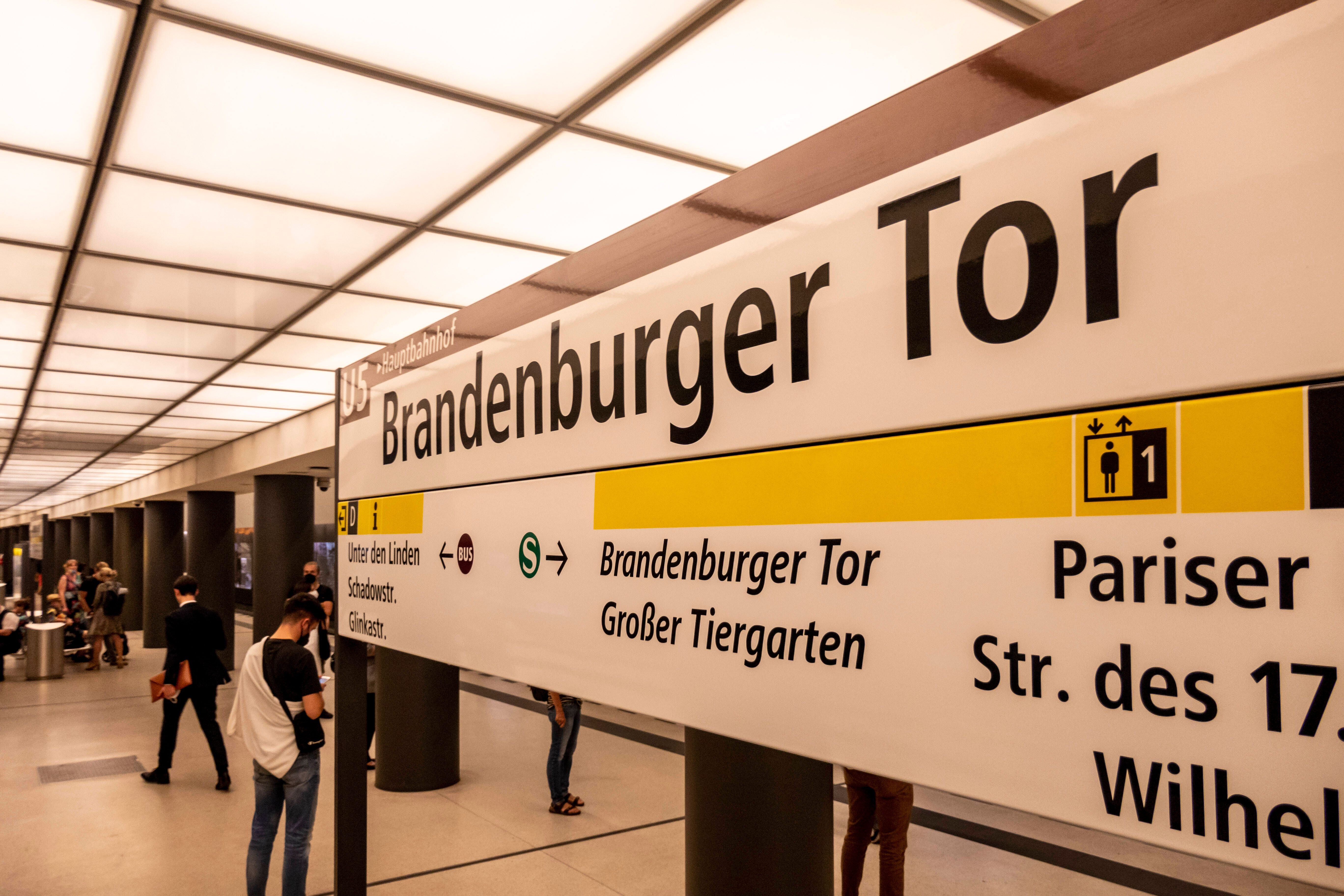 Image - Selenskyj-Besuch: Öffentlicher Nahverkehr am Brandenburger Tor komplett eingestellt