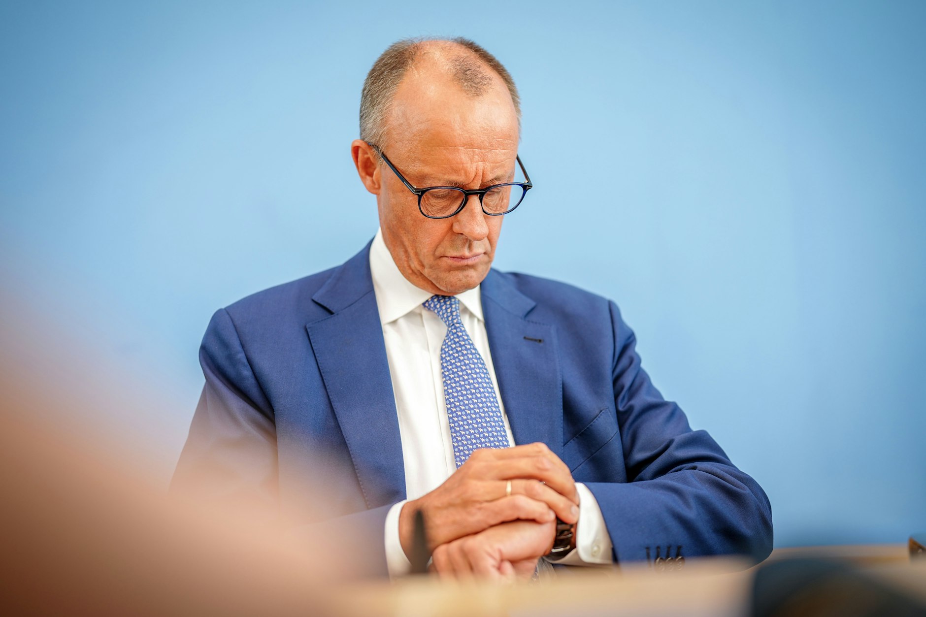 Kanzler Merz möchte Abermilliarden russischen Vermögens für die Fortsetzung des Krieges in der Ukraine nutzen. Doch große Teile gehören russischen Juden.