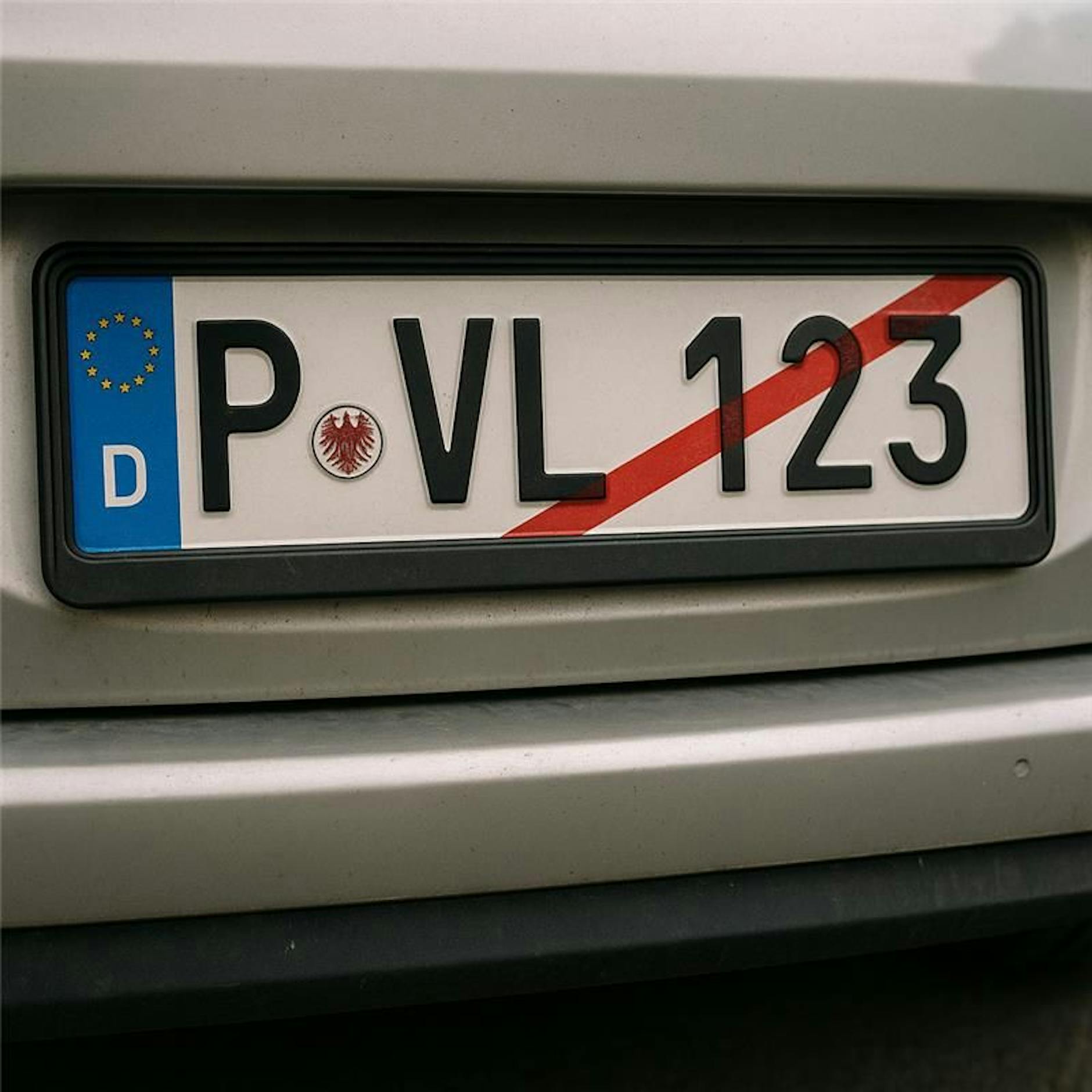 Image - Kfz-Kennzeichen in Brandenburg: Das steckt hinter „Vicky Leandros“ Verbot