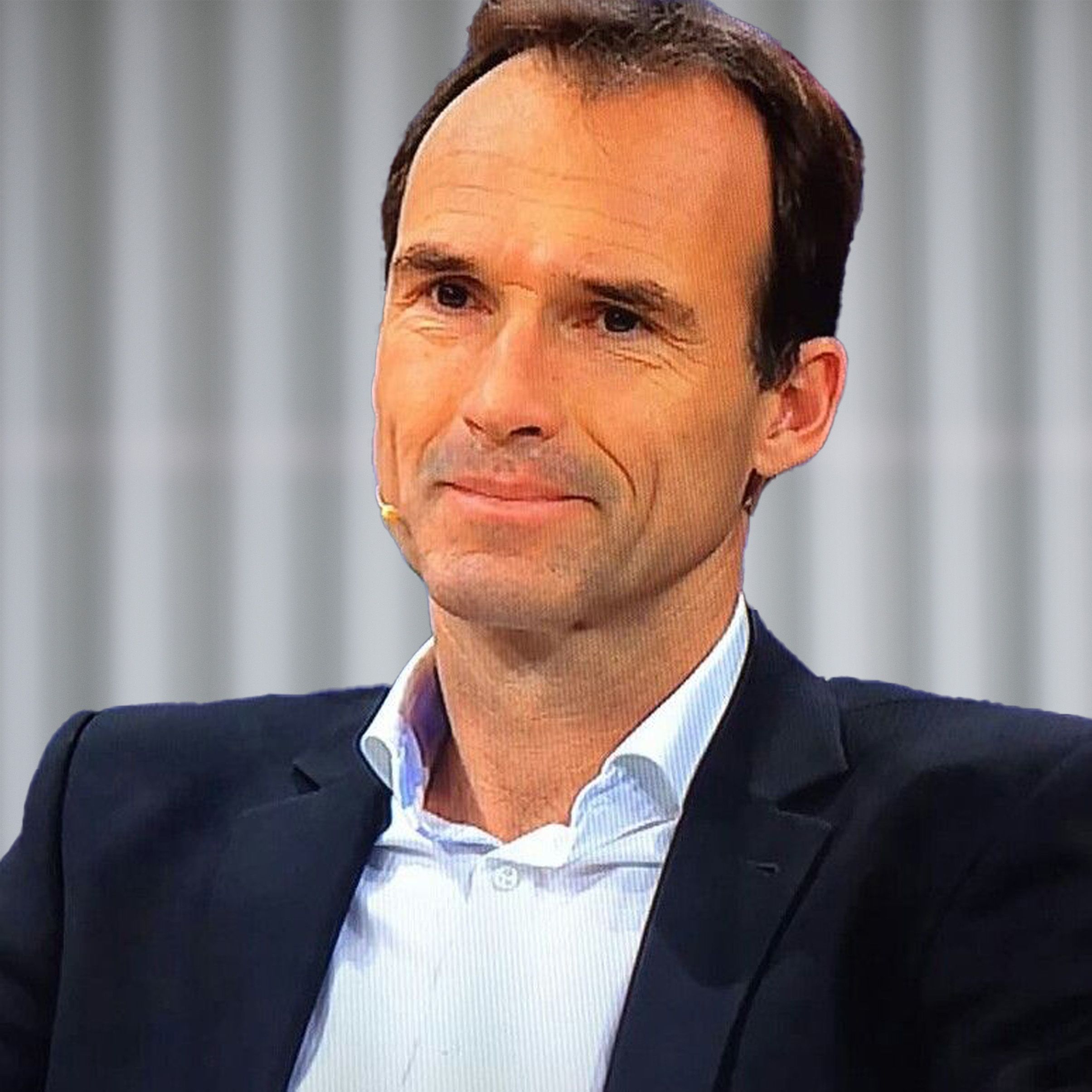 Author - Frank Hellmann