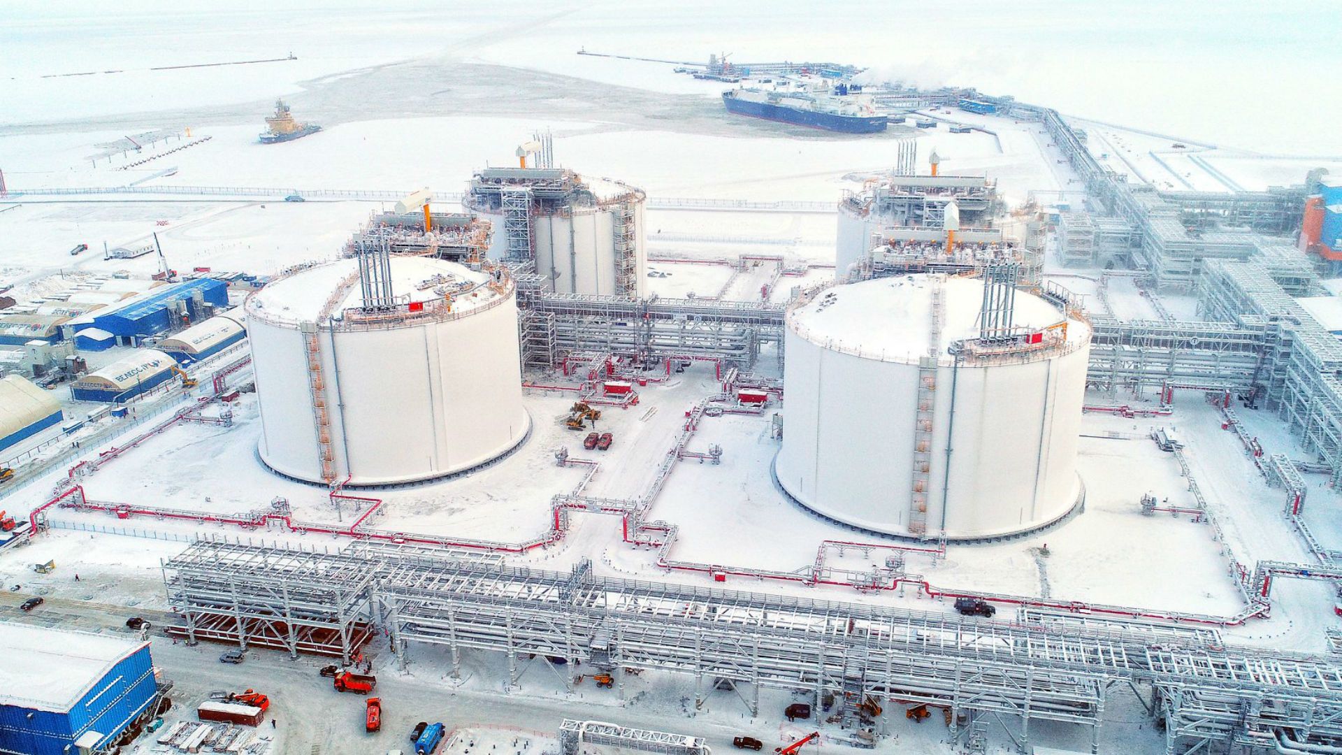 USA wollten Russlands Arctic LNG 2 stoppen – jetzt liefern sanktionierte Schiffe die letzten Strommodule aus China
