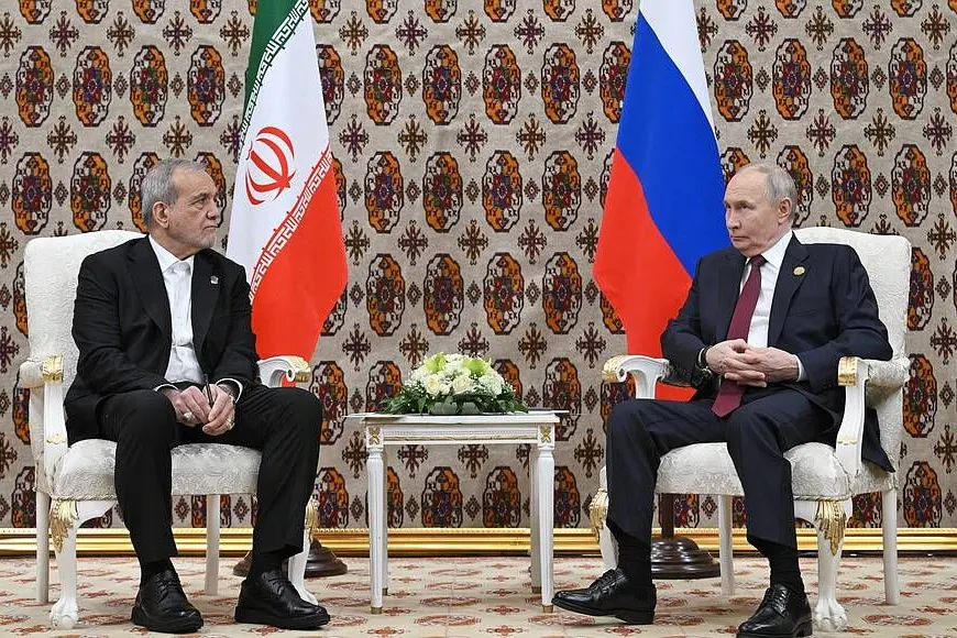 Jüngst kam es im zentralasiatischen Turkmenistan zu einem Treffen zwischen Kremlchef Putin und seinem iranischen Amtskollegen Peseschkian.
