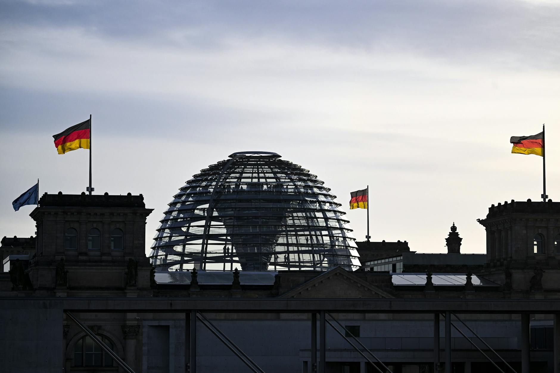 Die IT des deutschen Bundestages ist ausgefallen.