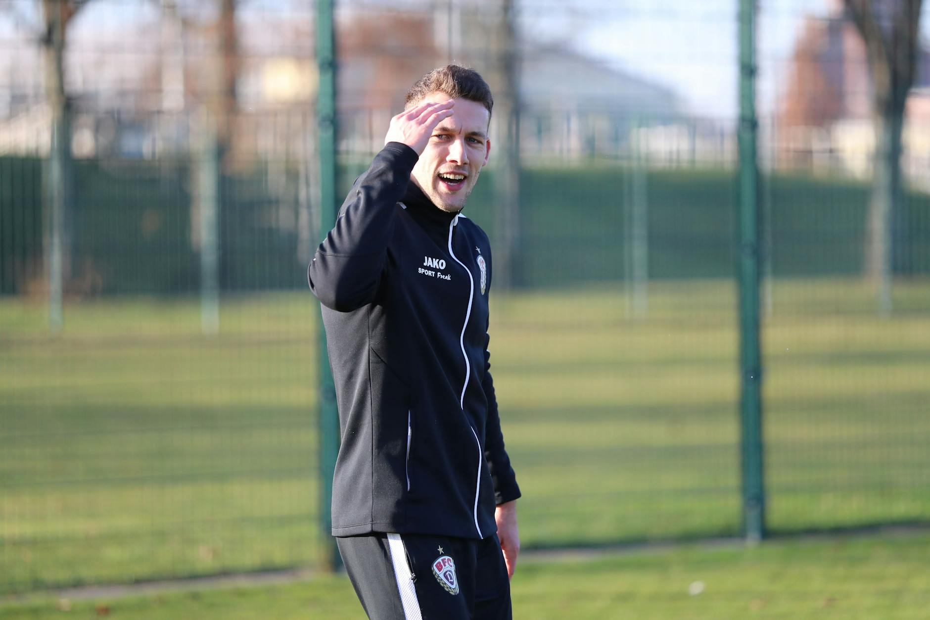 Ex-Kapitän Chris Reher meldet sich zum Co-Trainer Dienst.