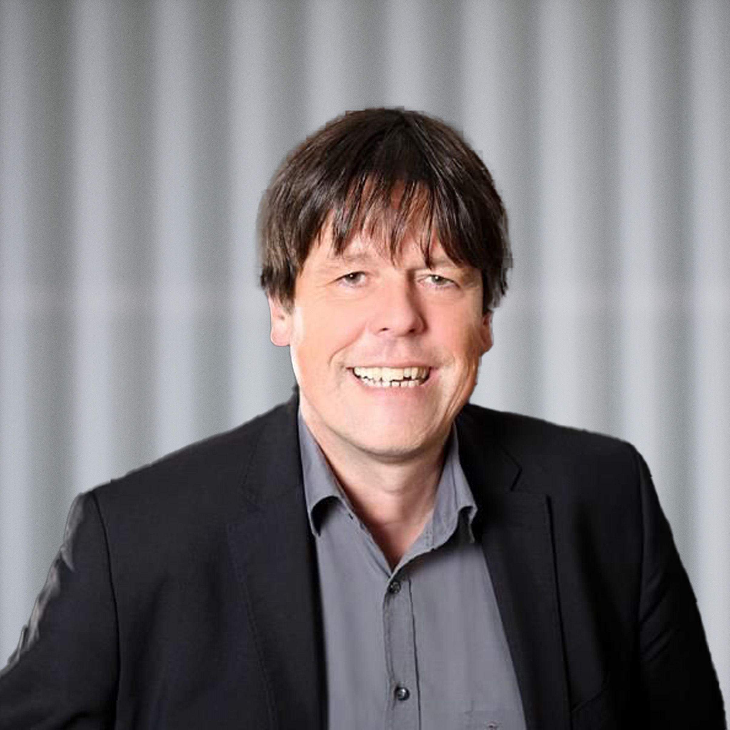 Author - Peter Neumann