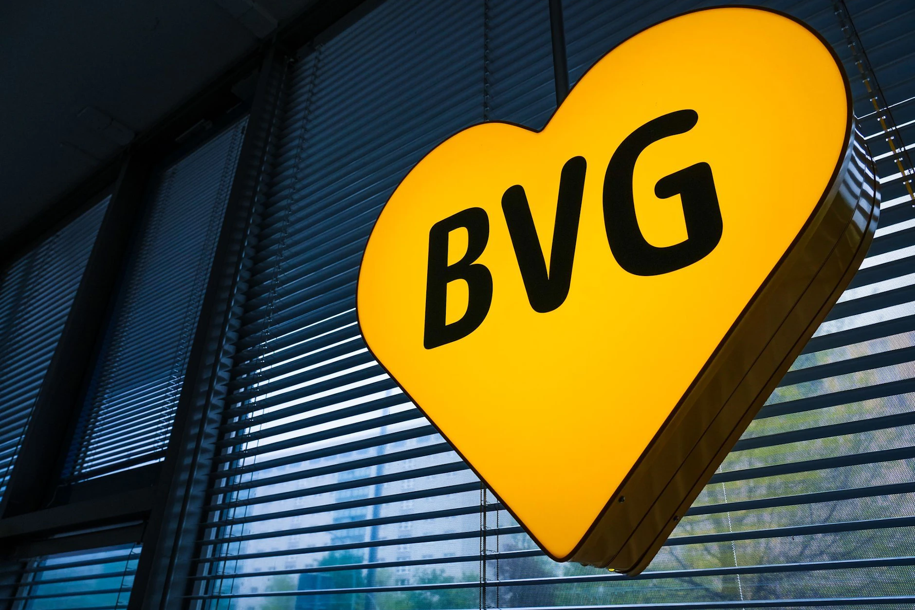 Wie die BVG mitteilt, werden in Berlin zwei weitere Kundenzentren geschlossen.