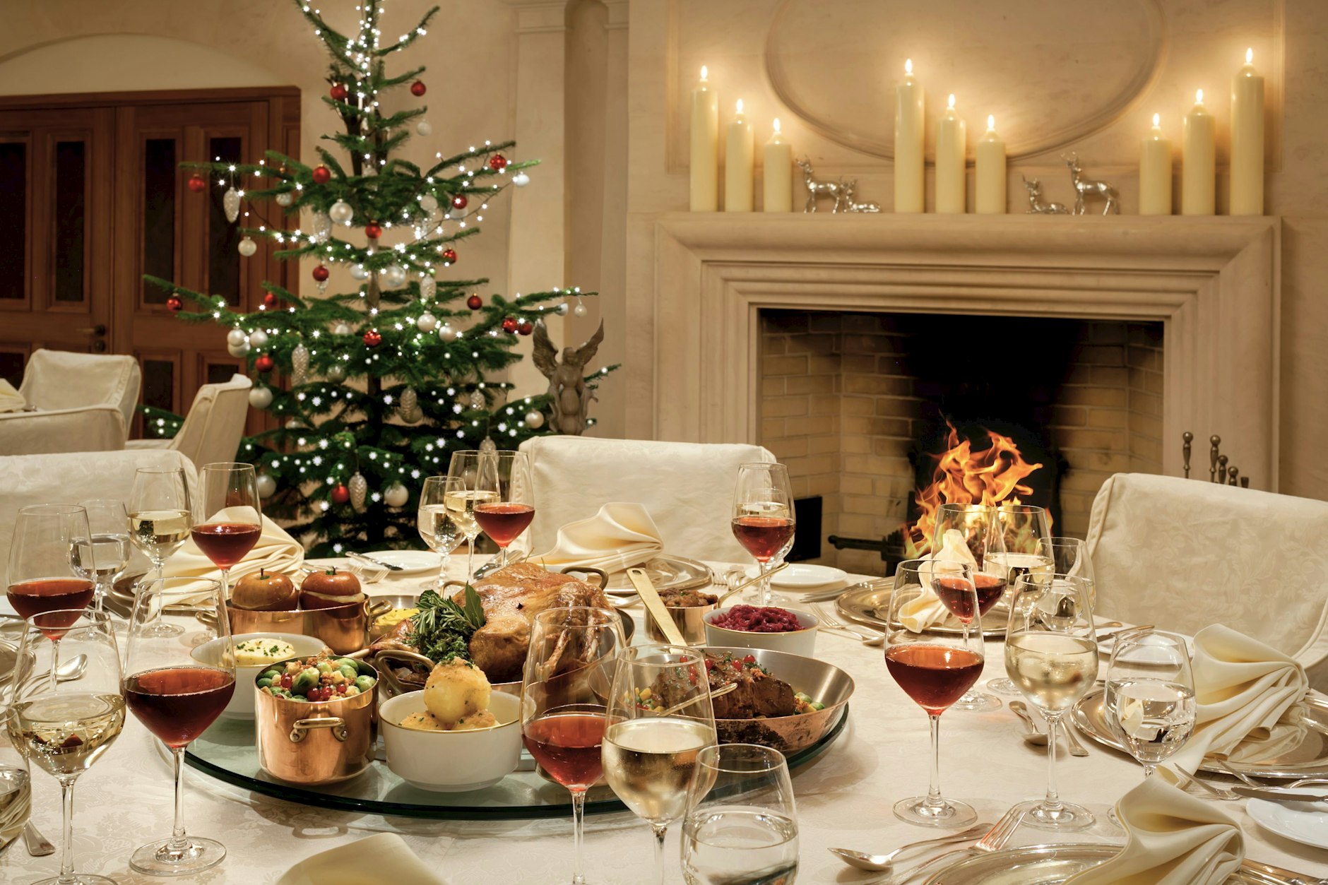 Besonders festlich: Auch kulinarisch zeigt sich das Adlon zur Weihnachtszeit von seiner besten Seite.