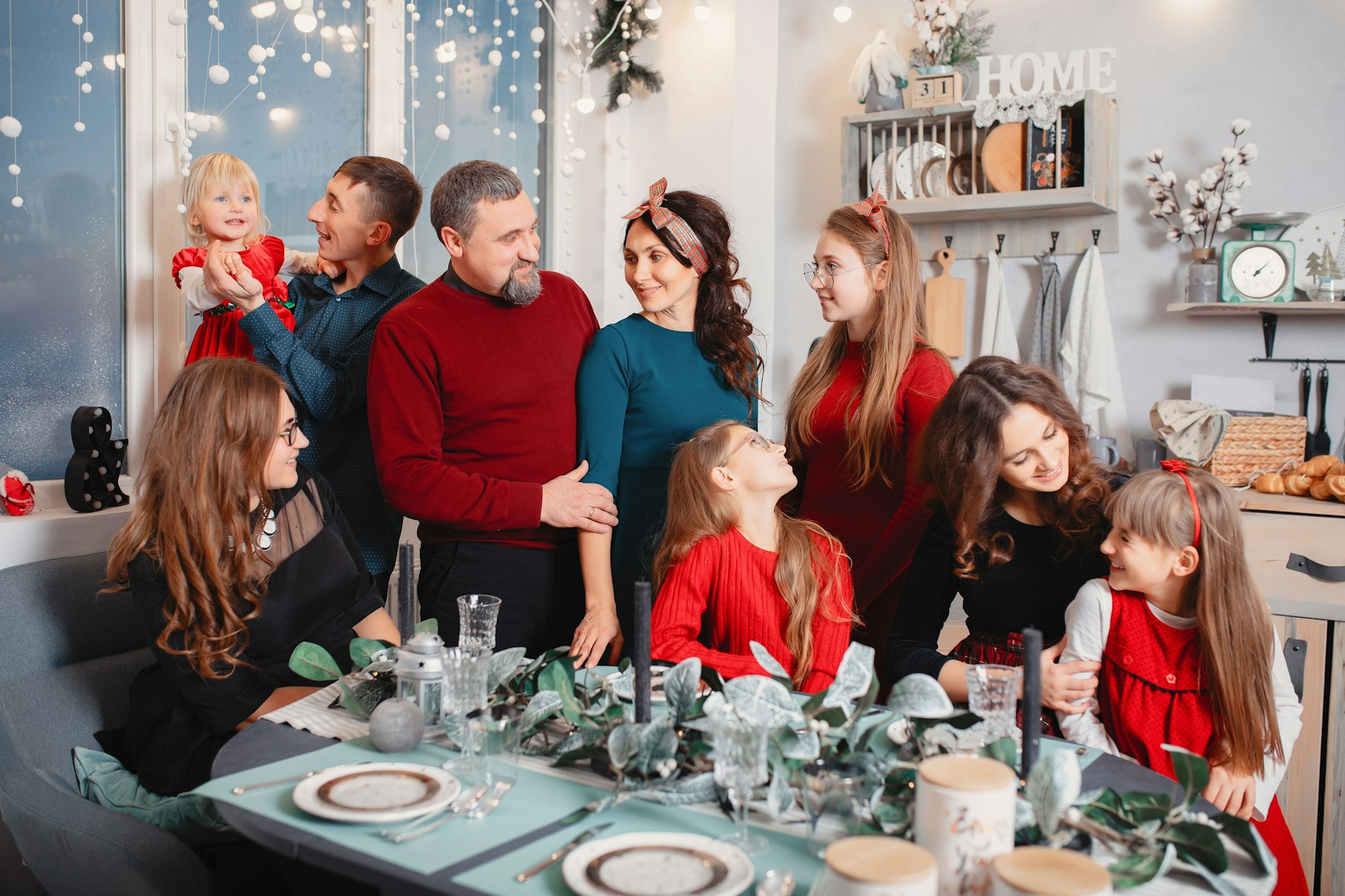 An Weihnachten kann es schon mal chaotisch werden. Für Zweisamkeit muss man sich daher Zeit nehmen.