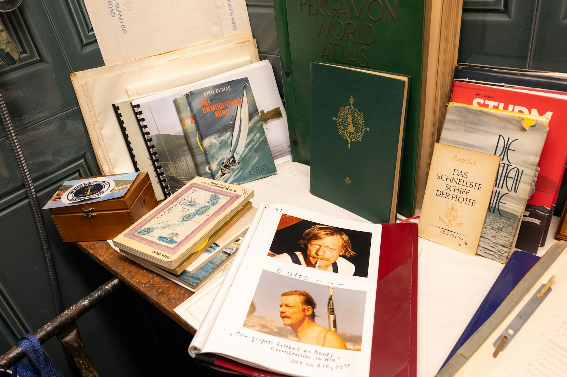 Viele von diesen Büchern hat Otto Sander signiert und sind daher sehr begehrt.