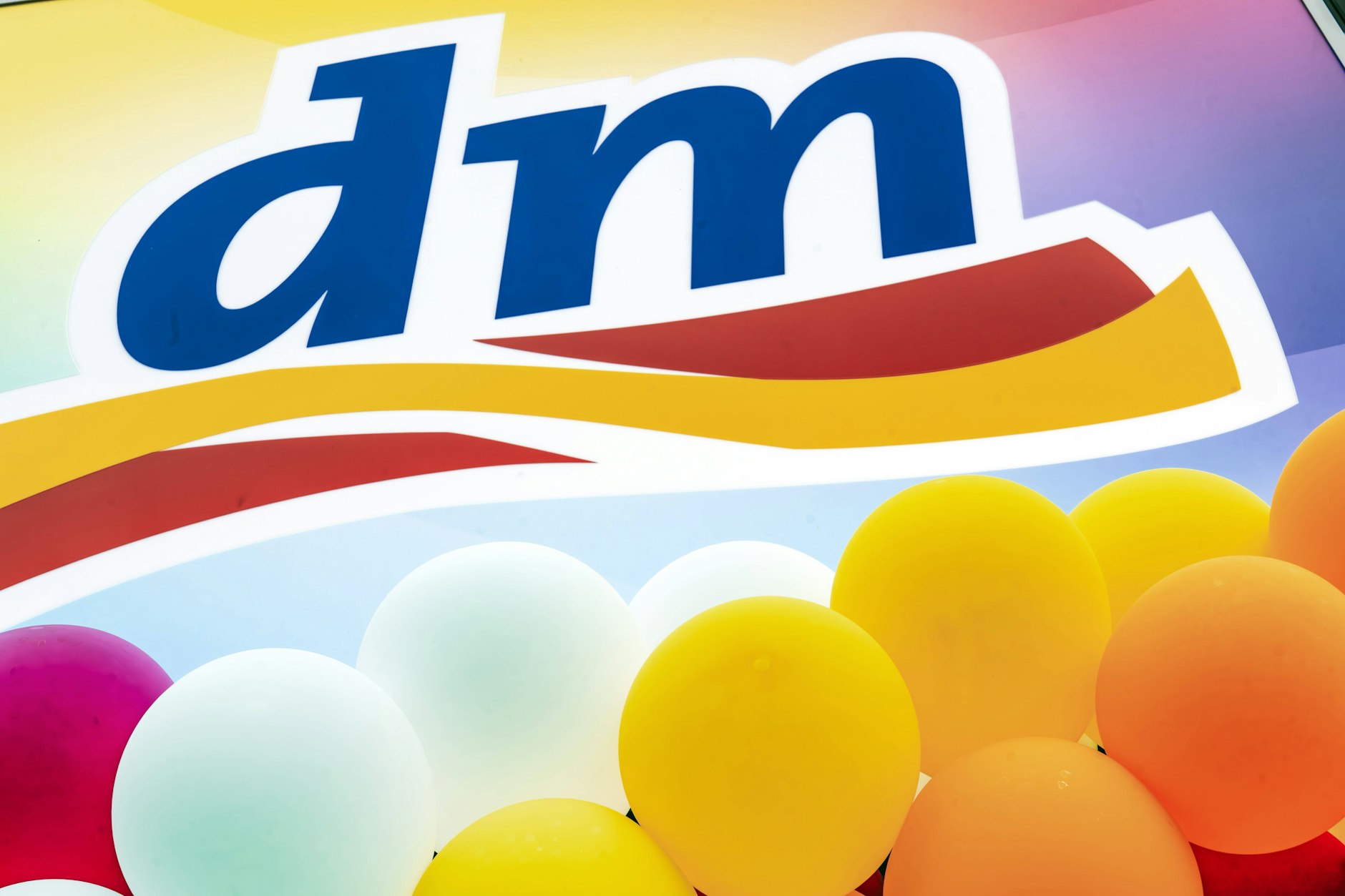 dm startet Online-Apotheke und ist am günstigsten