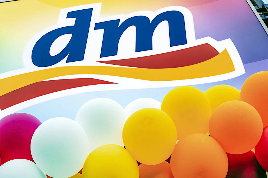 Die Drogeriekette dm sorgt mit einem neuen Gesundheitsangebot für Diskussionen.