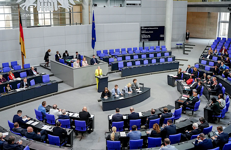 „Wer Wohneigentum abbezahlt, wird nicht arbeitslos“: CSU-Politikerin sorgt für Empörung im Bundestag