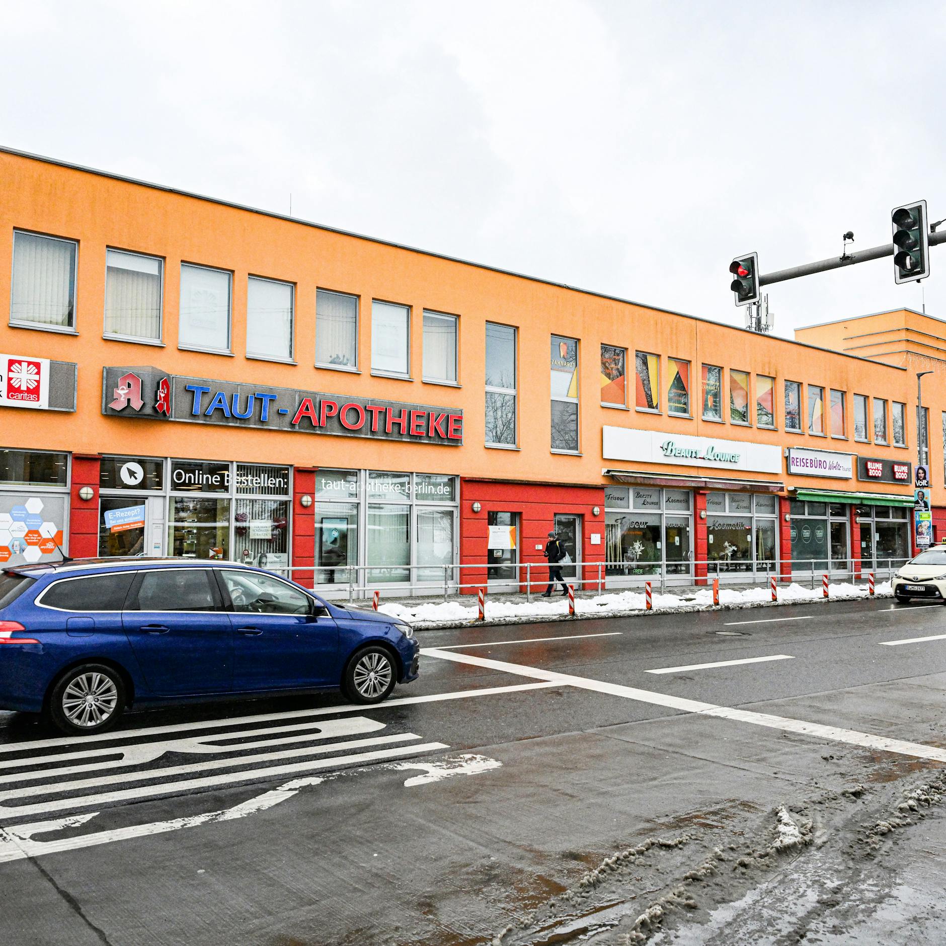 Image - Anti-Nazi-Schild sorgt für Wirbel in Grünauer Fleischerei