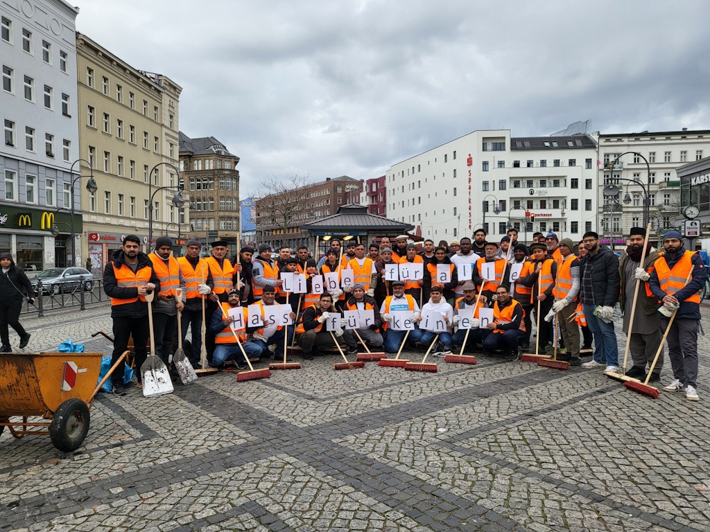 Stadtbild-Debatte-in-Pankow-Muslimische-Jugendliche-machen-Neujahrsputz