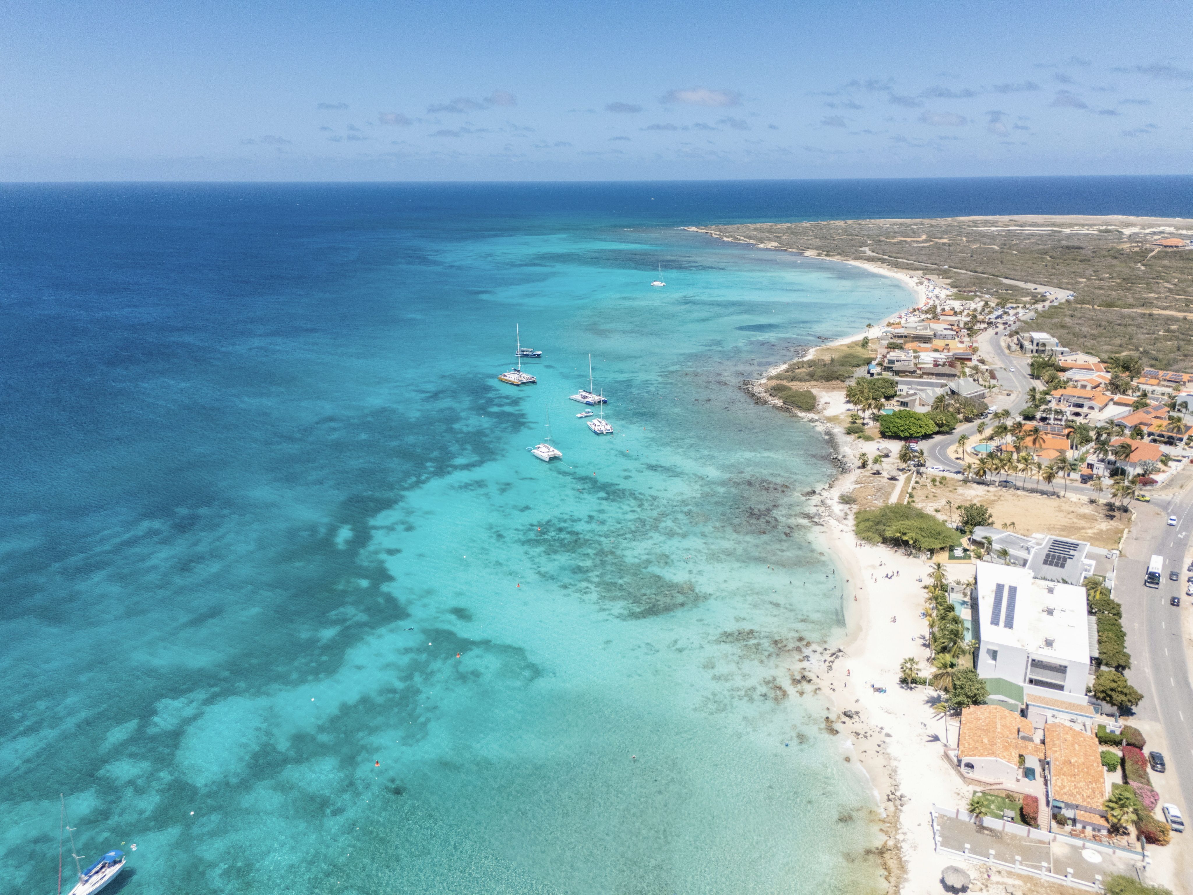„Happy Island“ Aruba: Wo die Beach Boys Weihnachten feiern