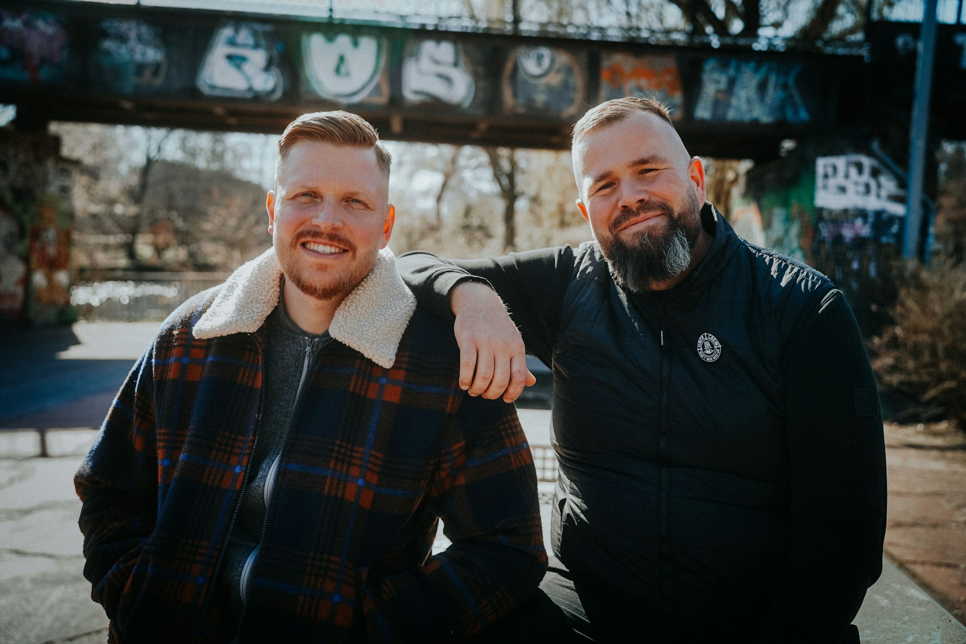 Finch (l.) und Monchi alias Jan Gorkow von Feine Sahne Fischfilet