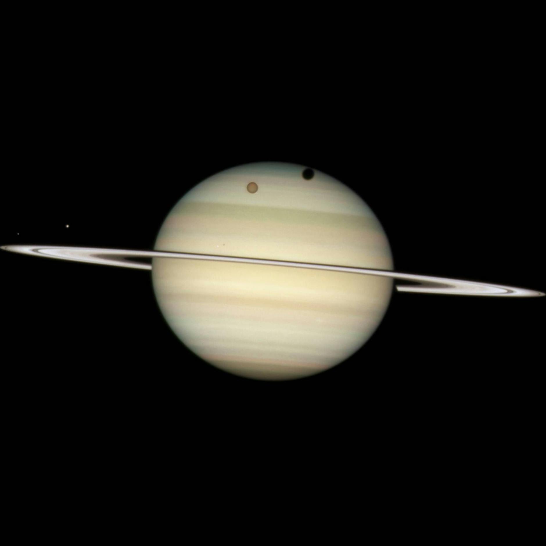 Image - Leben möglich? Forscher enthüllen neue Erkenntnisse über Inneres von Saturns größtem Mond