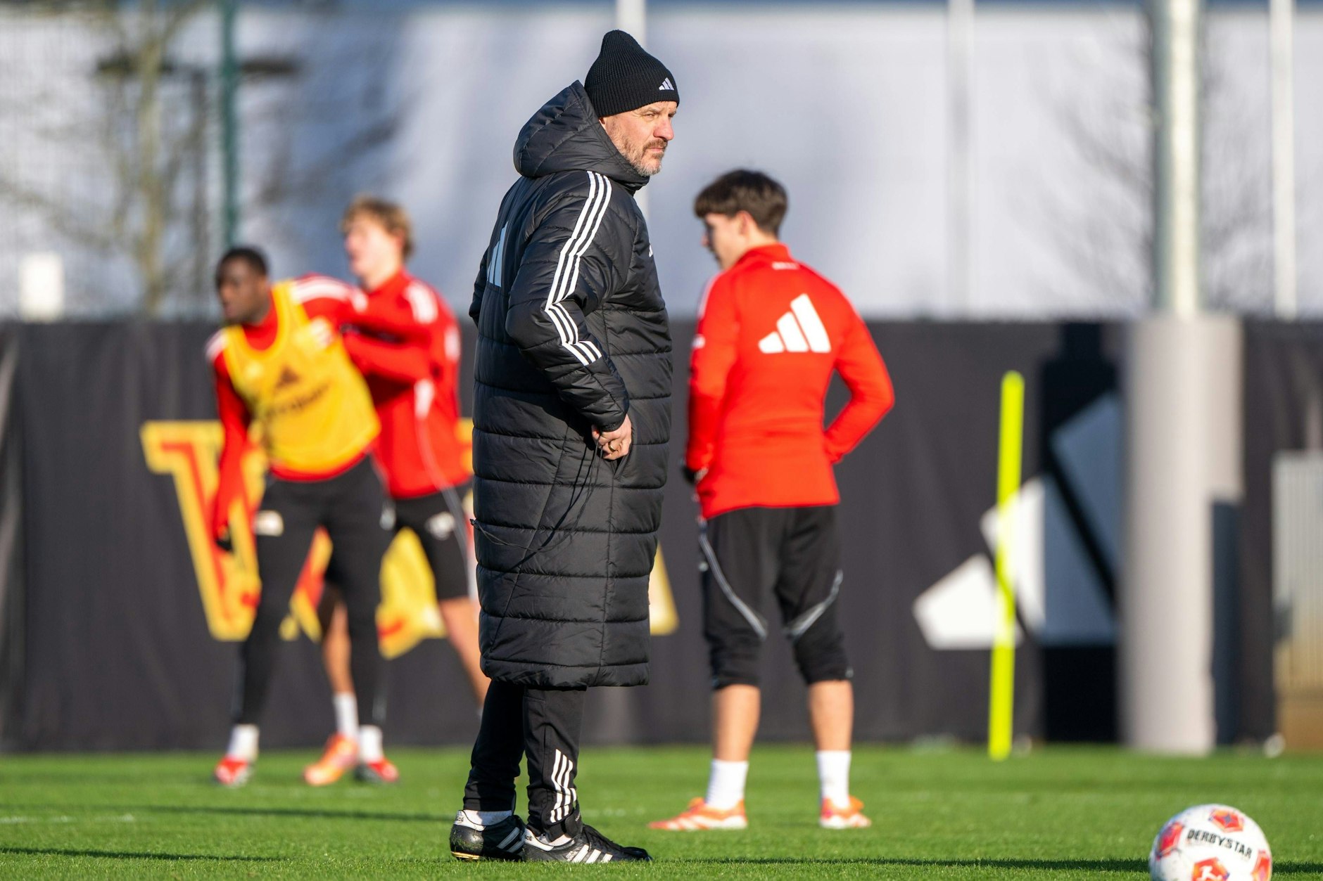 Kalt ist es auch in Köpenick. Trainer Steffen Baumgart muss aber beim 1. FC Union – anders als die vergangenen zwei Jahre – nicht um seinen Job zittern.