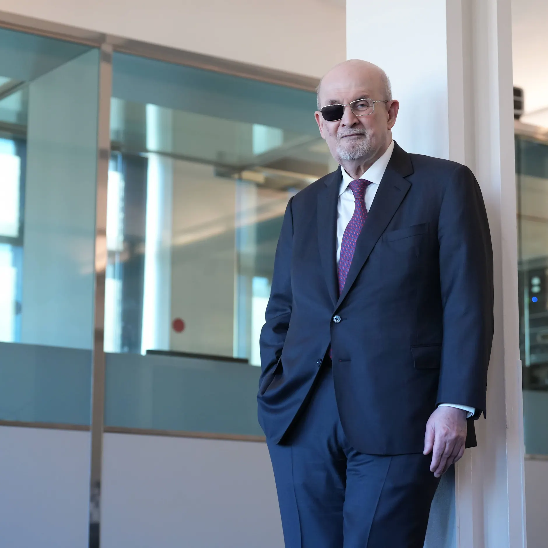 Image - „Die elfte Stunde“ – wie Salman Rushdie kalte Rache an Ja-Sagern und Mitläufern nimmt