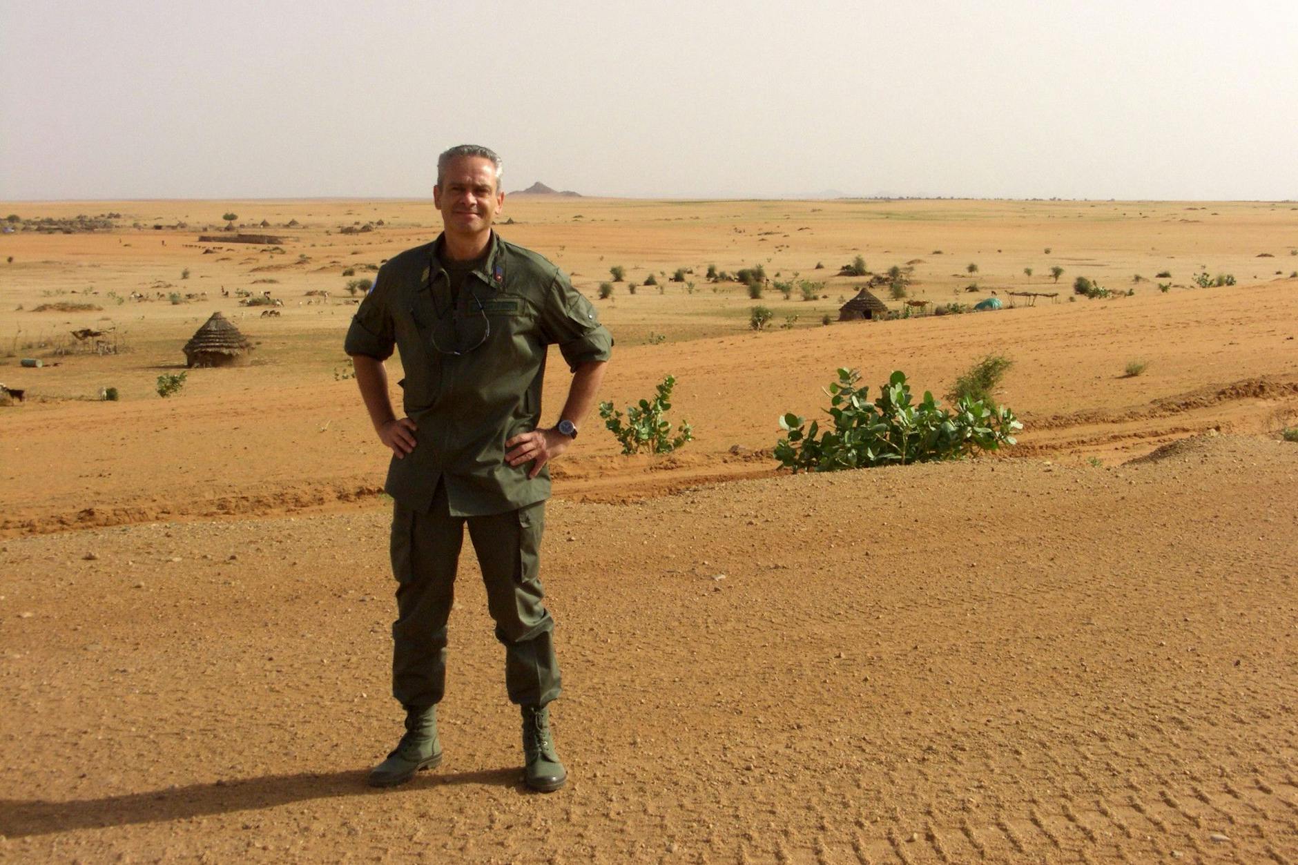 Jacques Baud während einer Mission in der Region Darfur im Sudan.