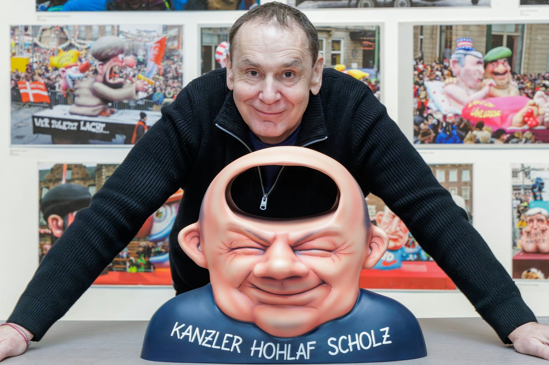 Der Düsseldorfer Bildhauer Jacques Tilly ist Chef-Wagenbauer des Düsseldorfer Rosenmontagszugs.