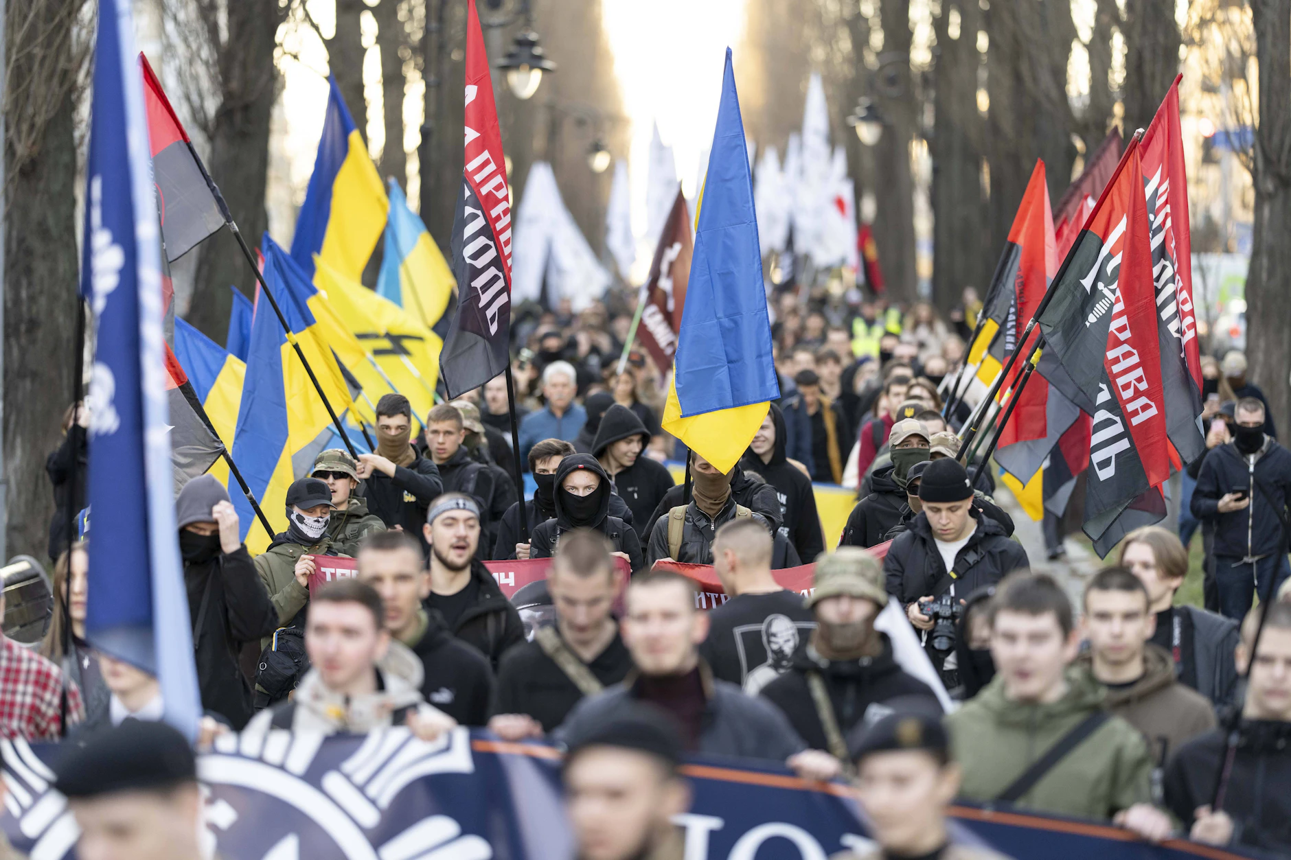 Eine Demonstration ukrainischer Rechtsextremer in Kiew