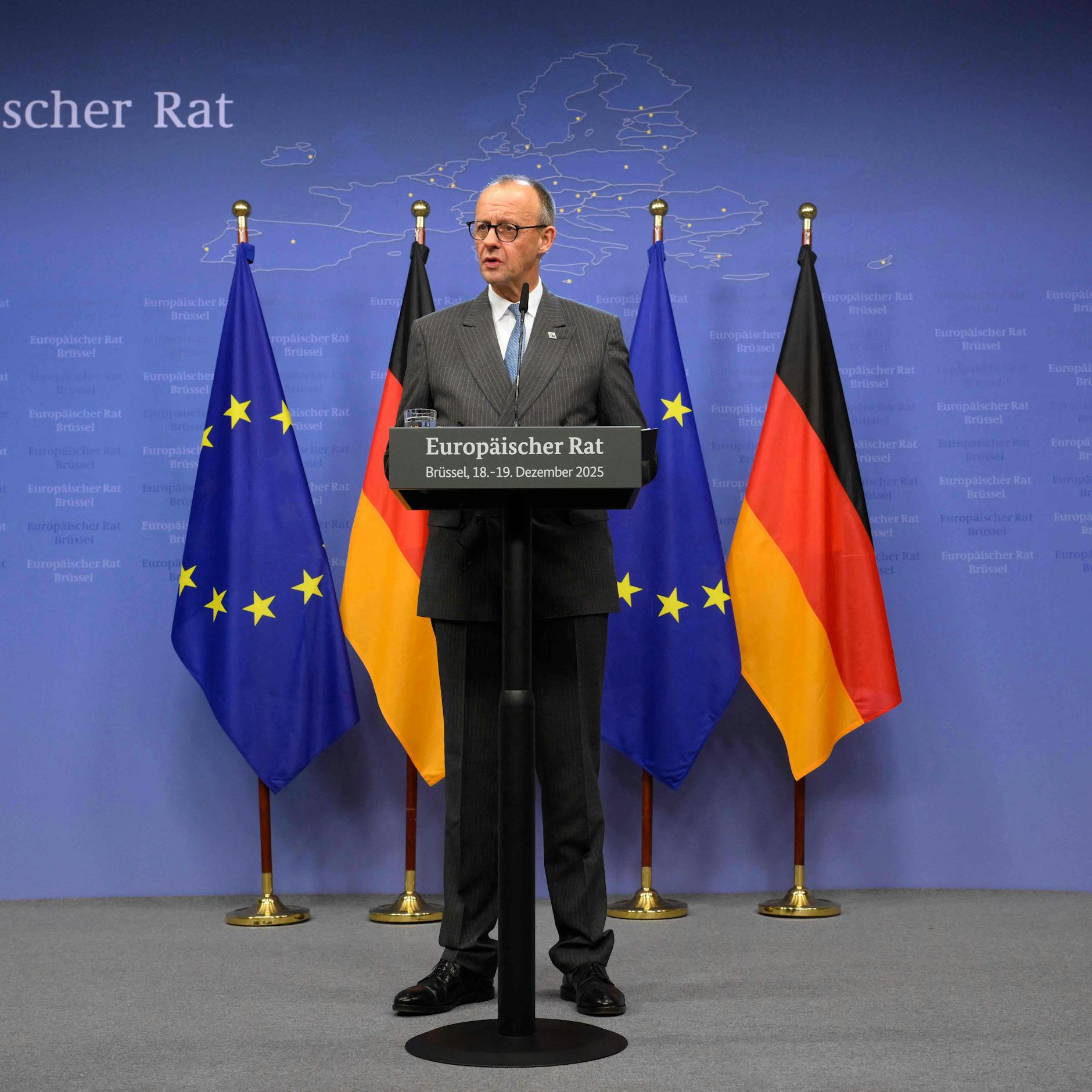 Image - Rückschlag für Merz und von der Leyen: Russisches Vermögen bleibt eingefroren – EU finanziert Ukraine per Kredit