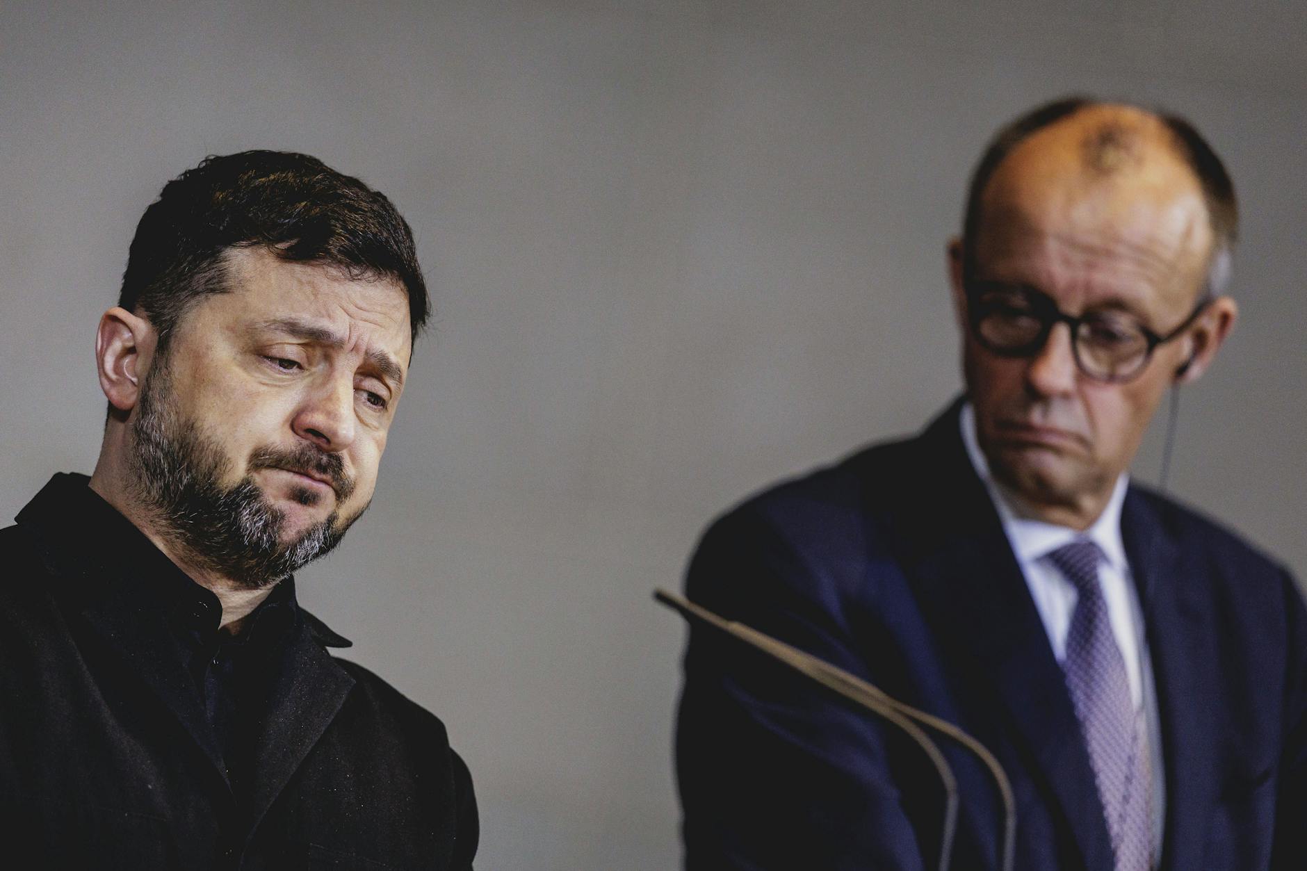 Ein diplomatischer Sieg waren die Ukraine-Gespräche in Berlin für Kanzler Merz eher nicht. Der Ukraine-Krieg geht ins vierte Jahr.