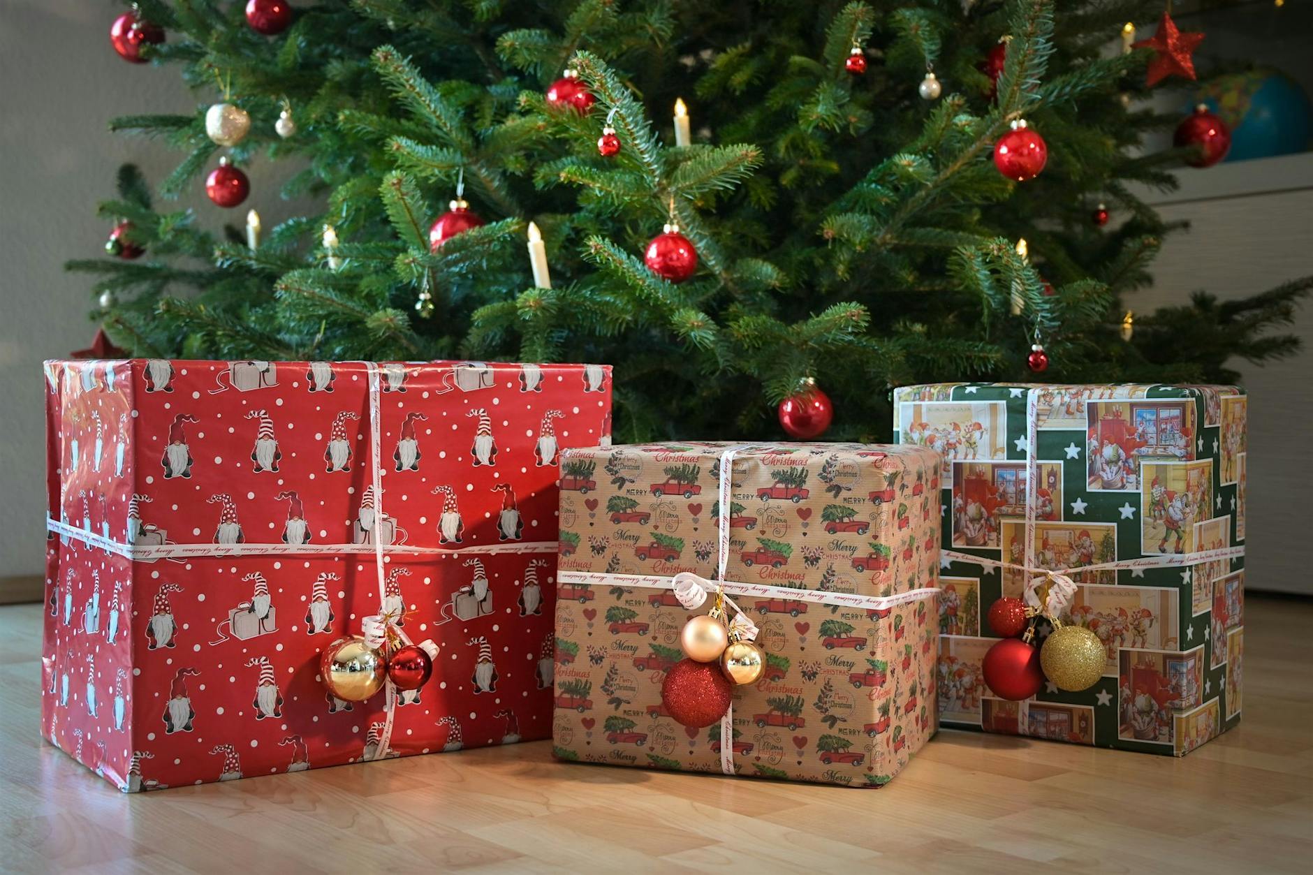 Bibliothek lädt nach Weihnachten zur Geschenketauschparty ein