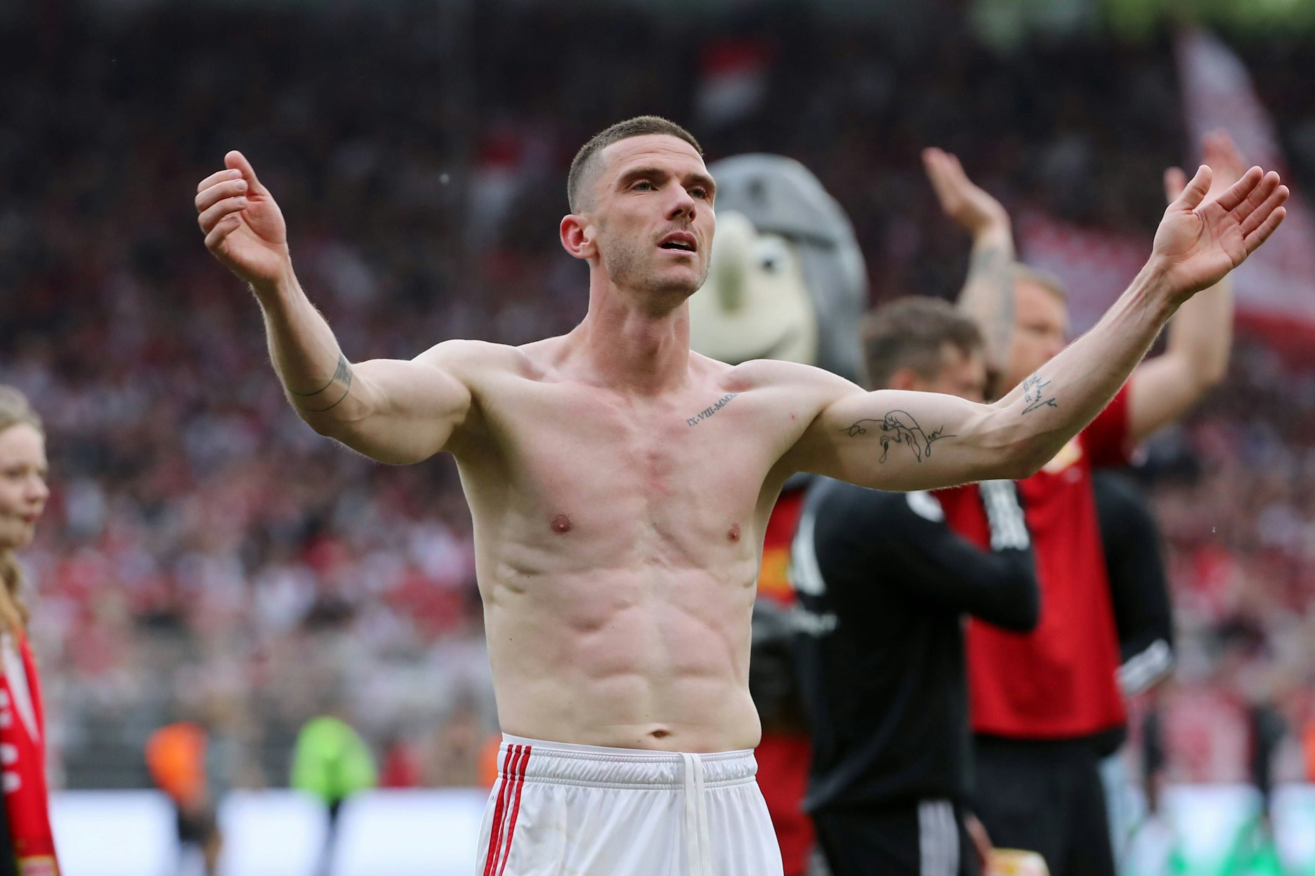 Mit dem 1. FC Union Berlin schaffte Robin Gosens 2023 noch die Rettung am letzten Spieltag. Auf ein ähnliches Wunder hofft ganz Florenz.