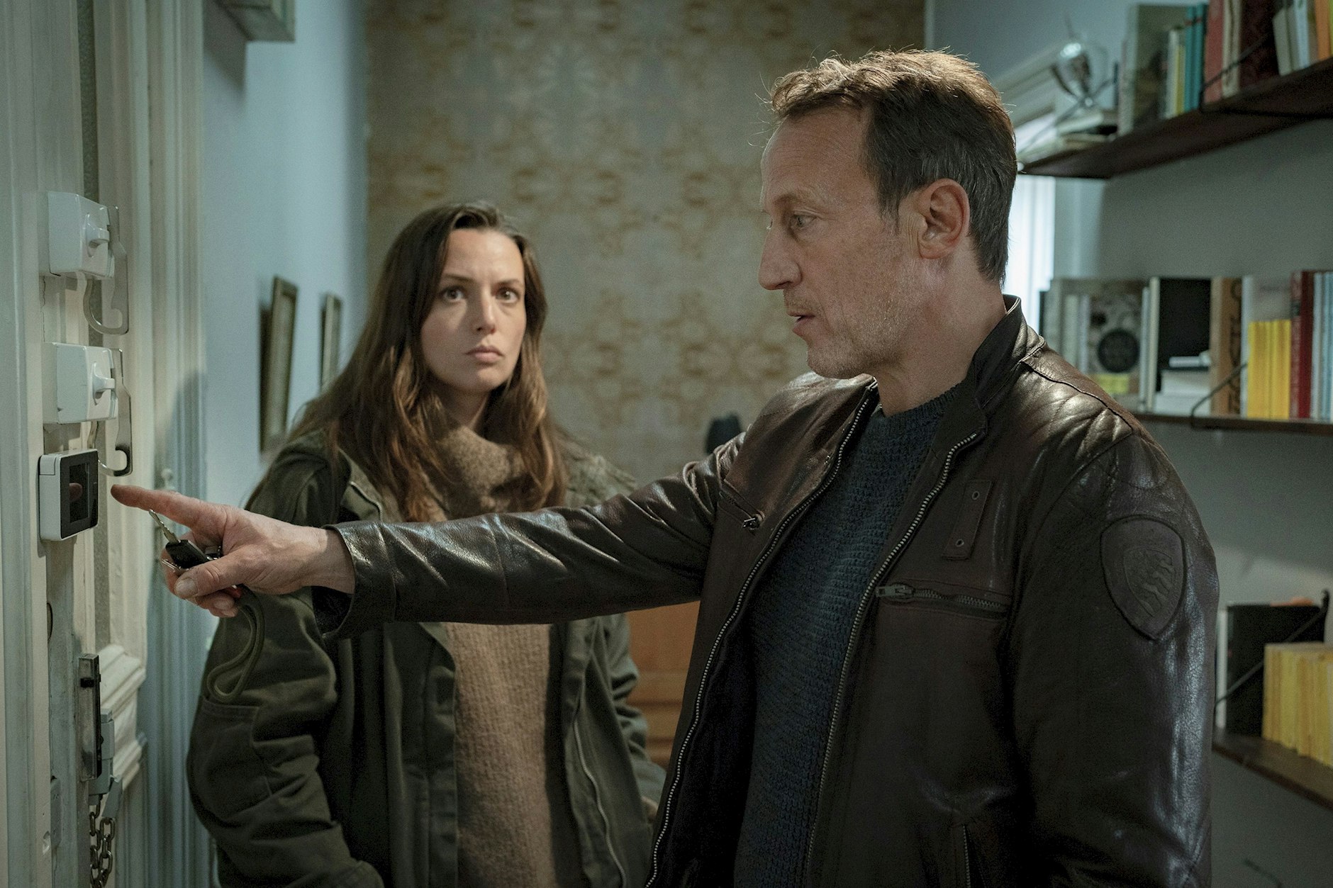 Lynn de Baer (Gaite Jansen) und Thorsten Falke (Wotan Wilke Möhring) ermitteln gegen die Drogen-Mafia.